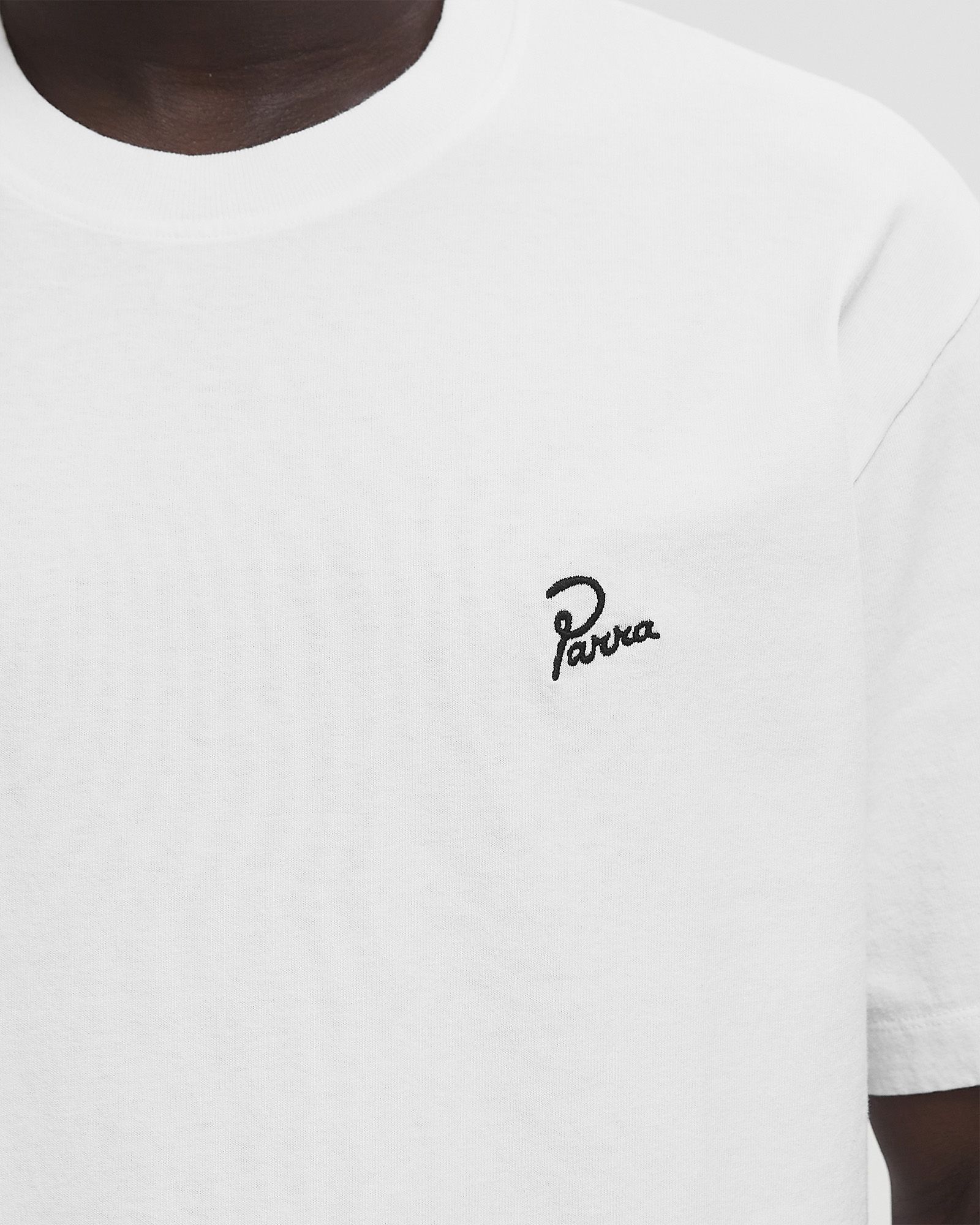 SIGNATURE TEE