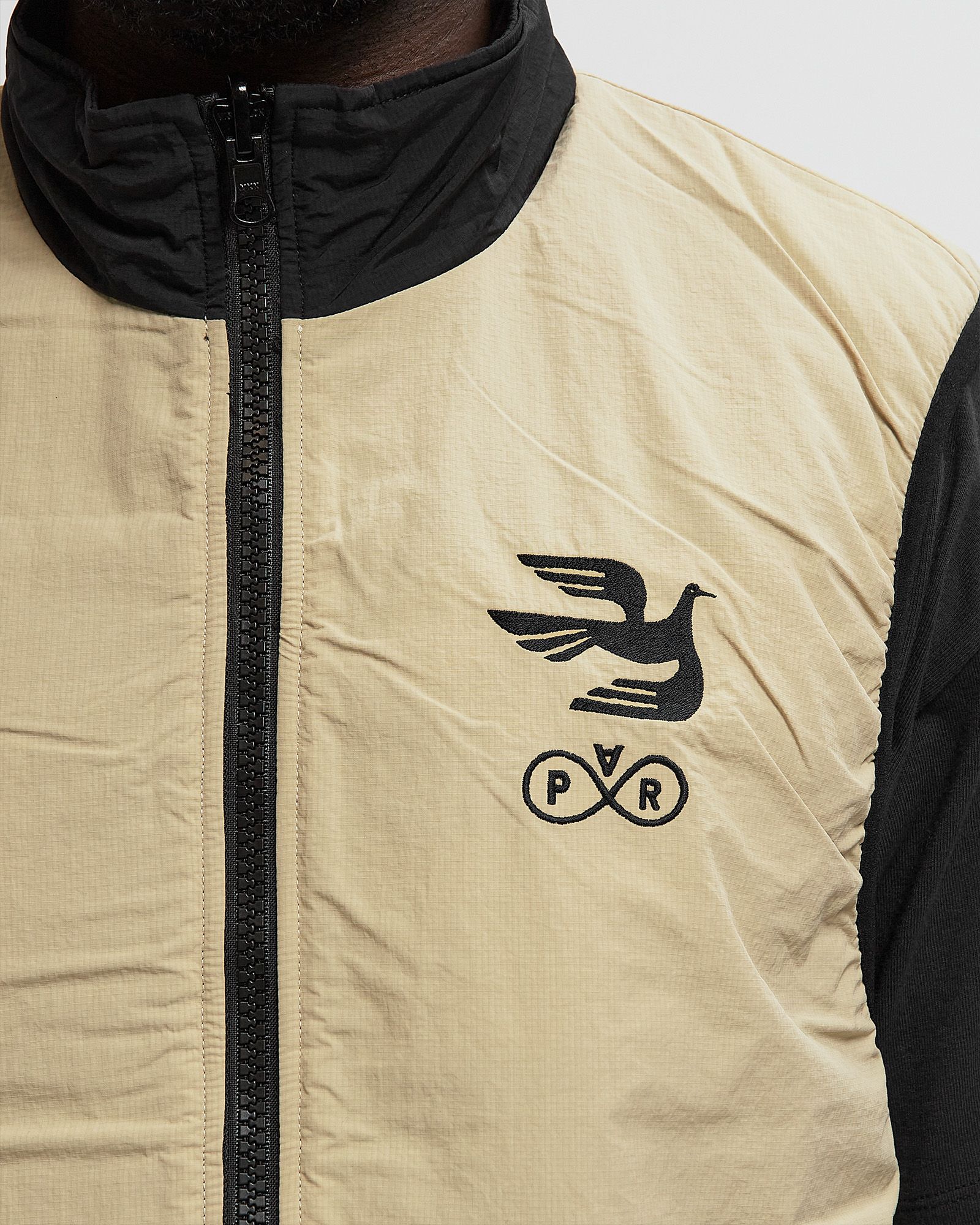 INFINITE BIRD REVERSIBLE VEST