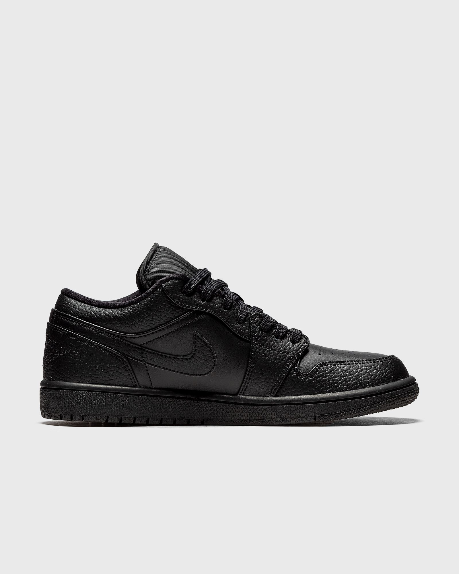 Air Jordan 1 Low Triple Black