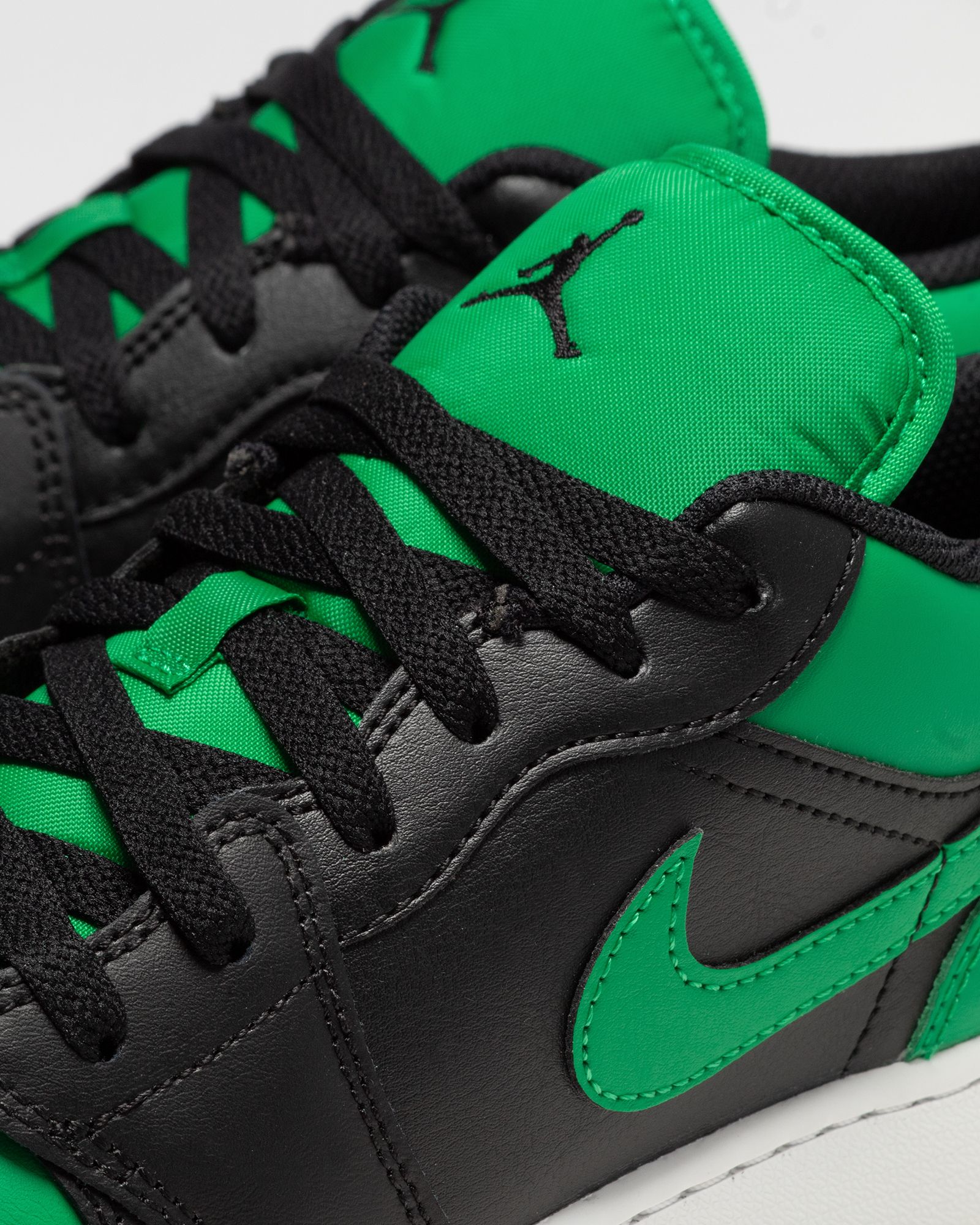 Air Jordan 1 Low (GS) 'Lucky Green'