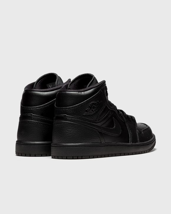 Jordan mid triple store black