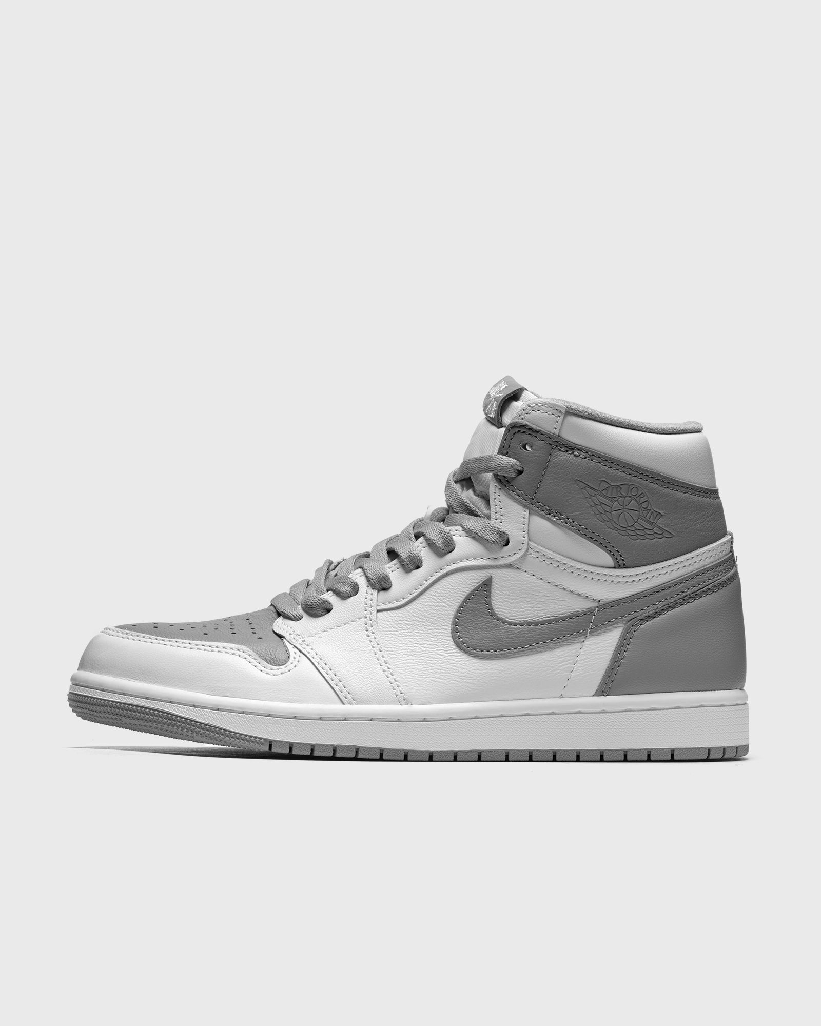 Air Jordan 1 Retro High OG "Stealth"