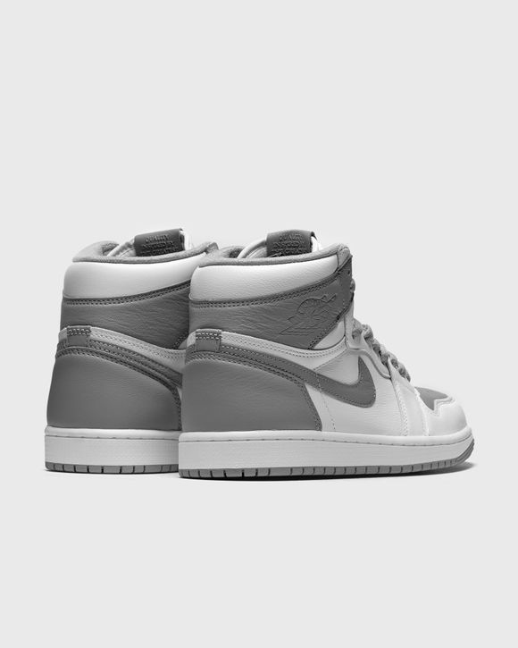 Air Jordan 1 Retro High OG "Stealth"