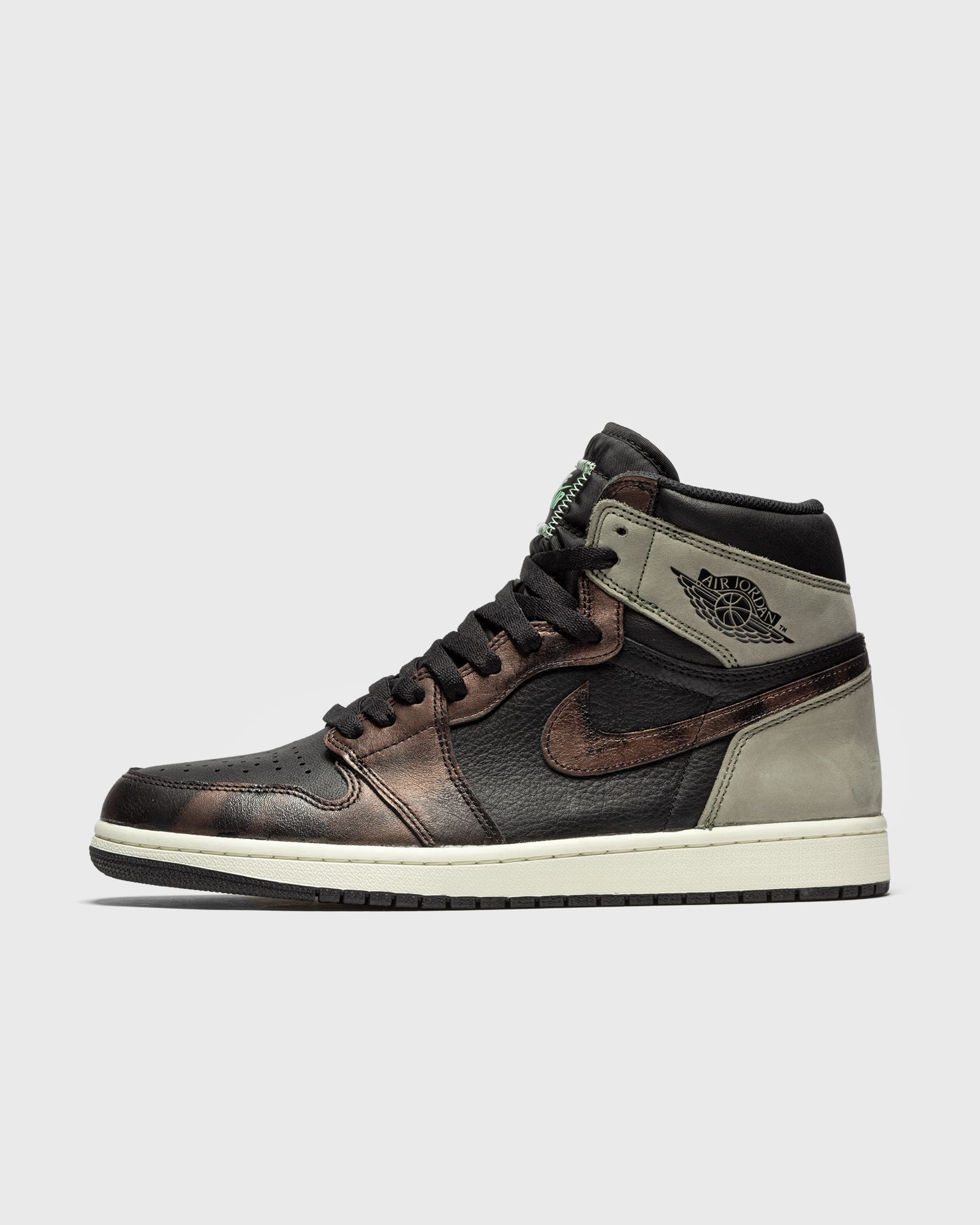 AIR JORDAN 1 RETRO HIGH OG 'PATINA'