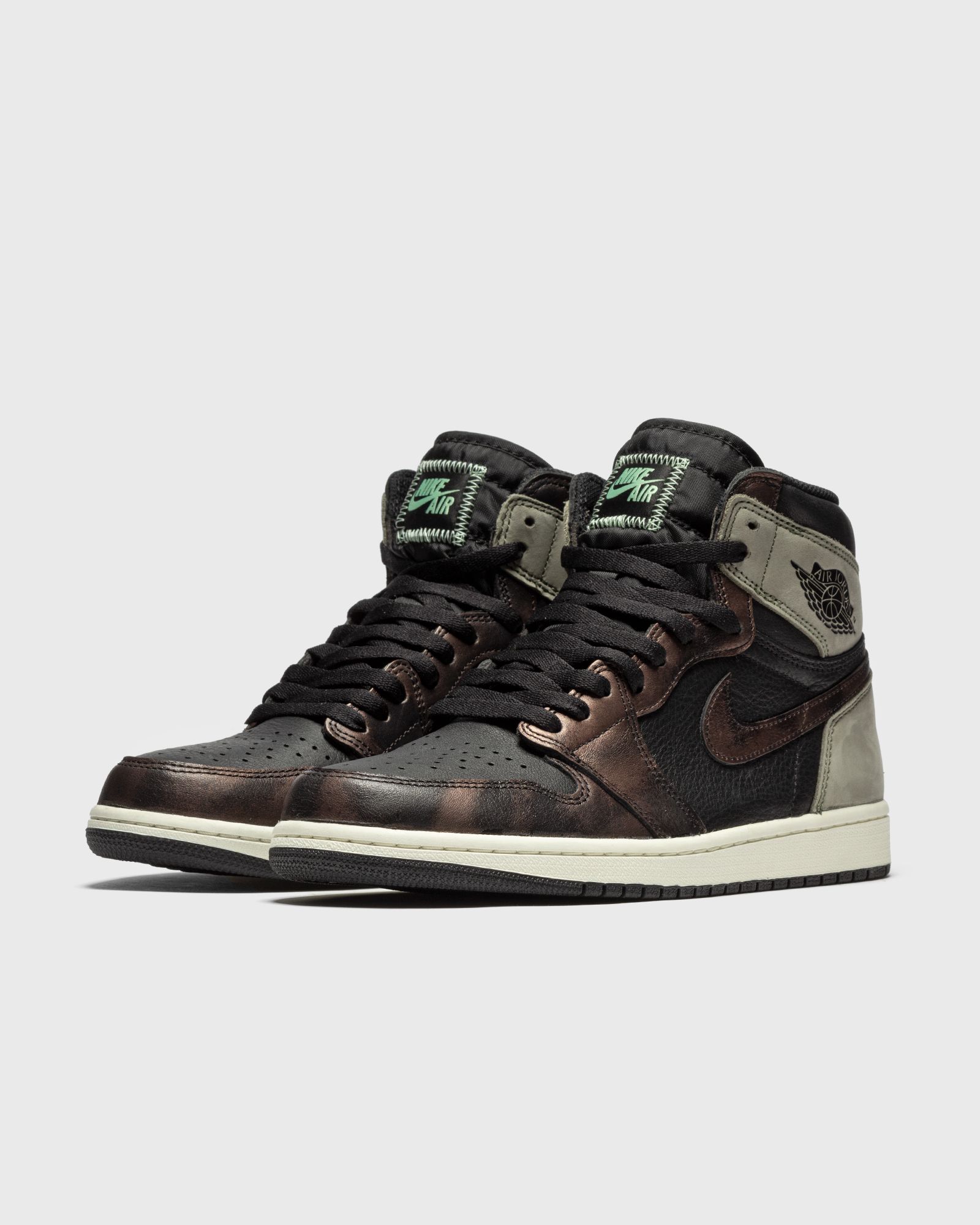 AIR JORDAN 1 RETRO HIGH OG 'PATINA'