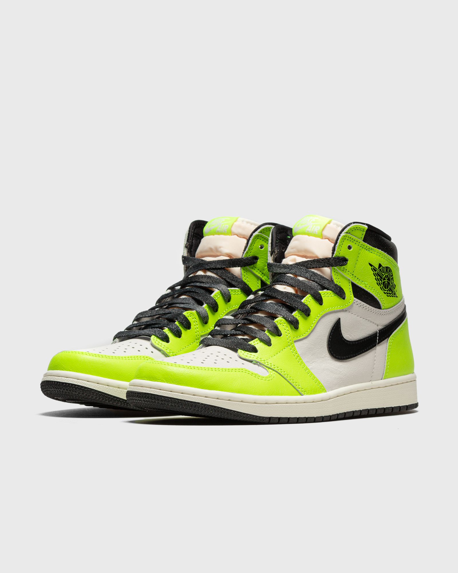 Air Jordan 1 Retro High OG "Visionaire"