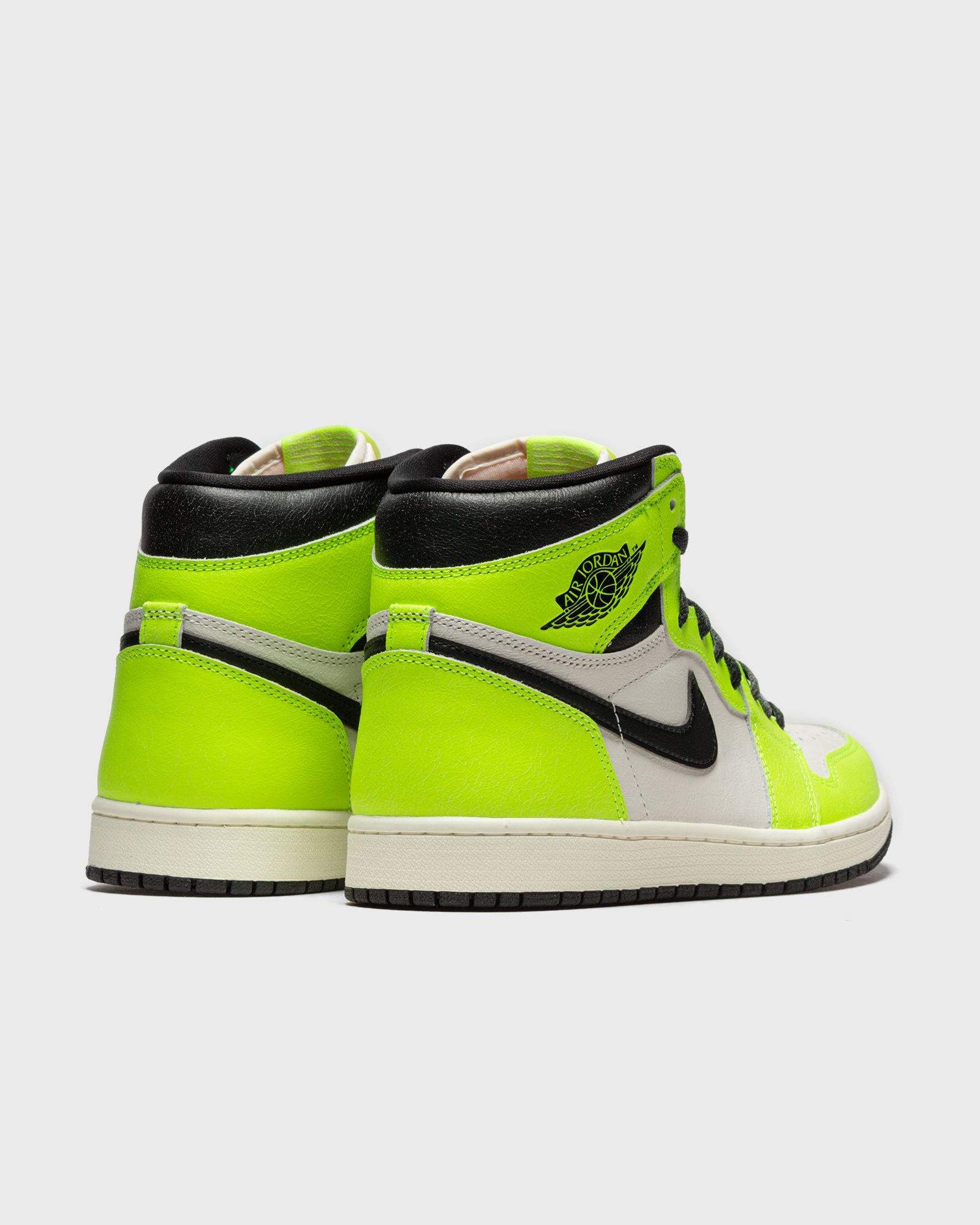 Air Jordan 1 Retro High OG "Visionaire"