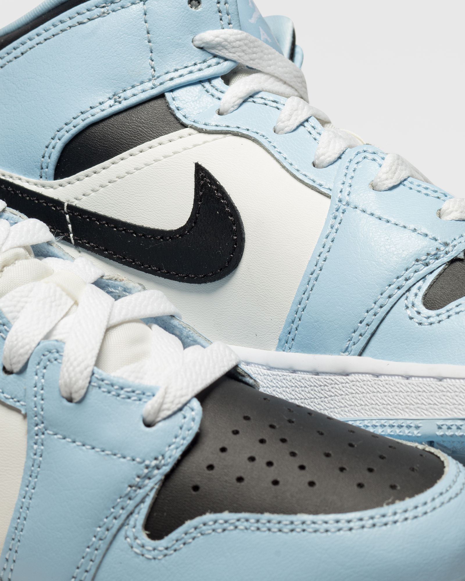 Air Jordan 1 Mid (GS)