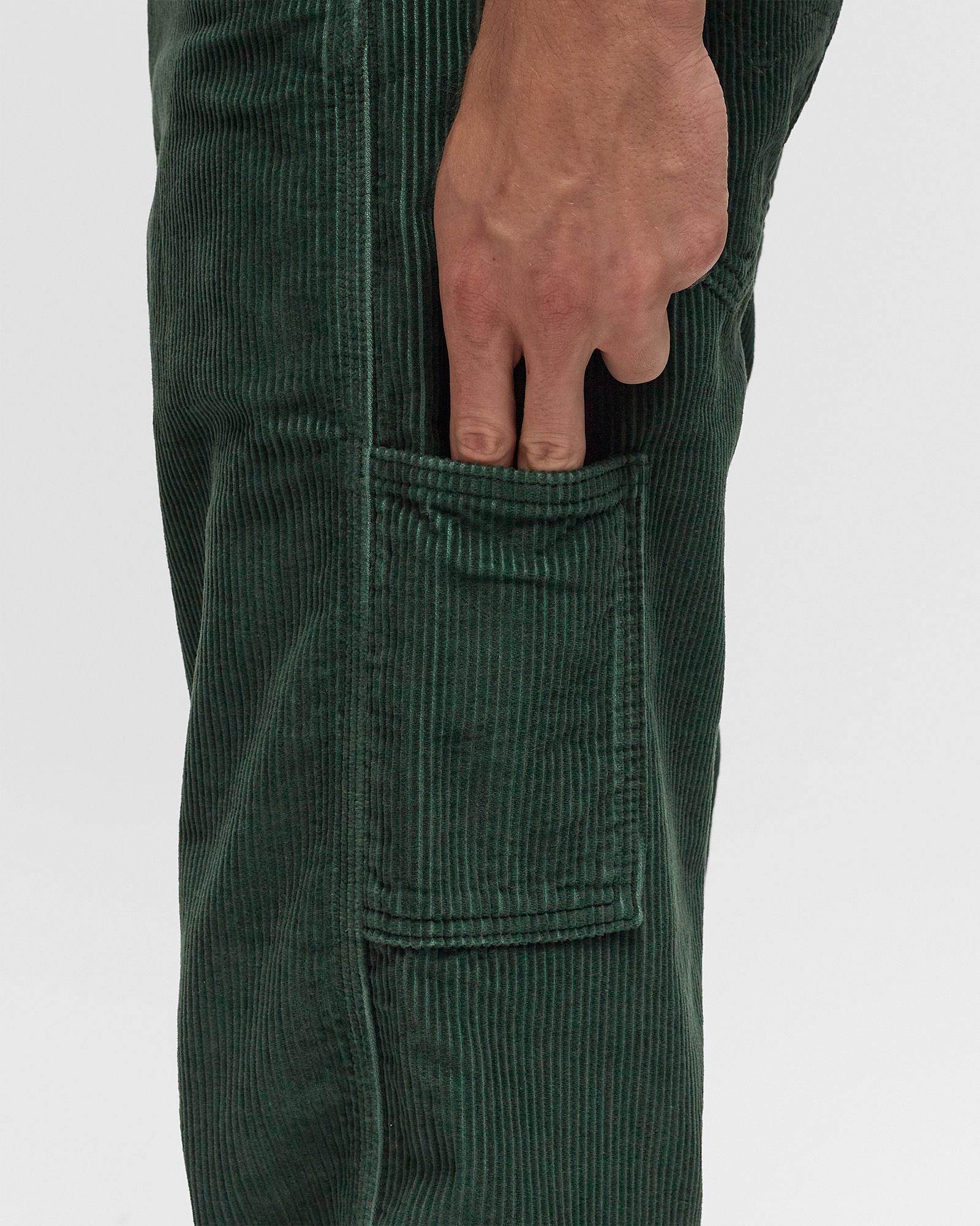 568 LOOSE STRT CARPENTER