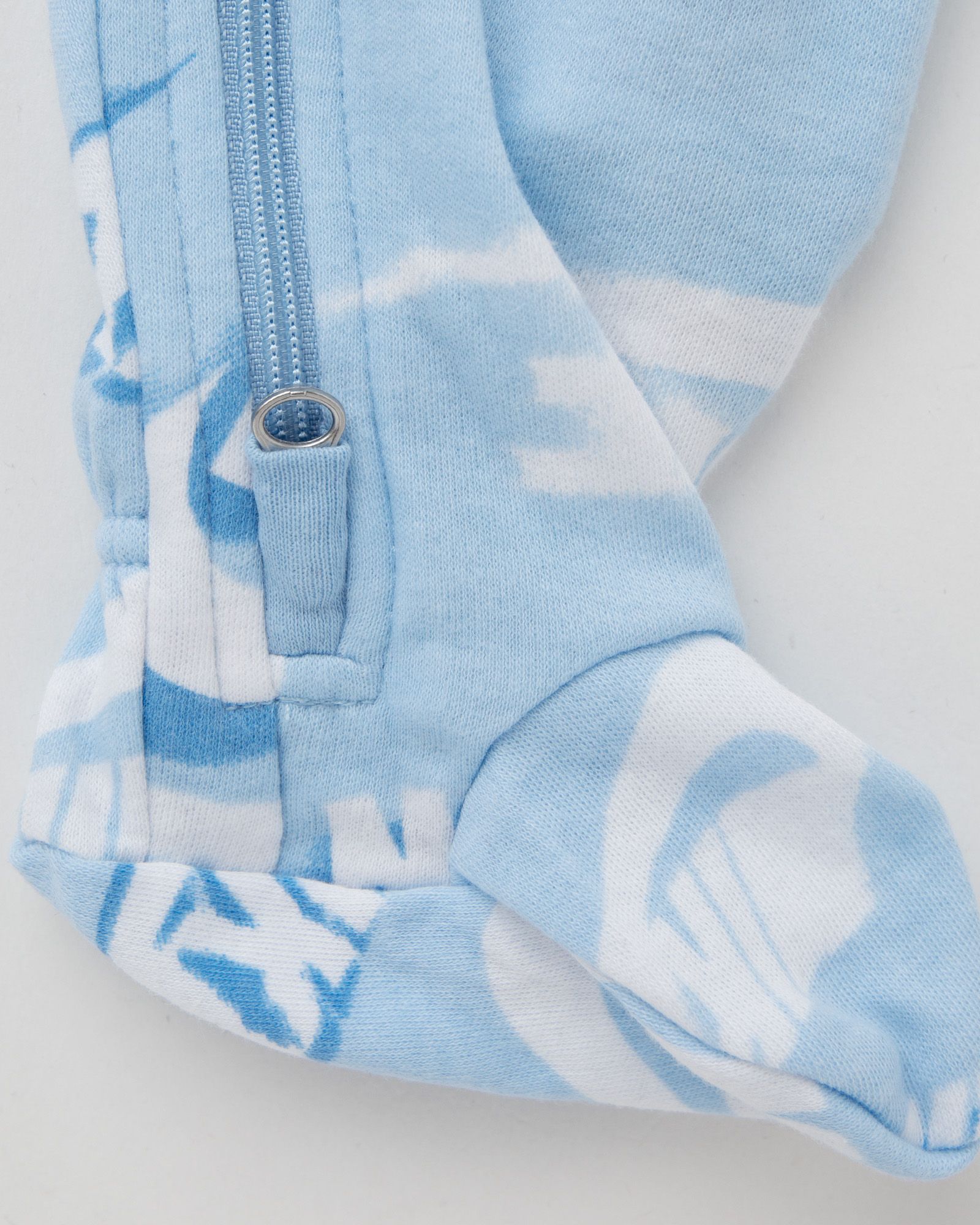 B NSW OTM AOP FOOTED COVER