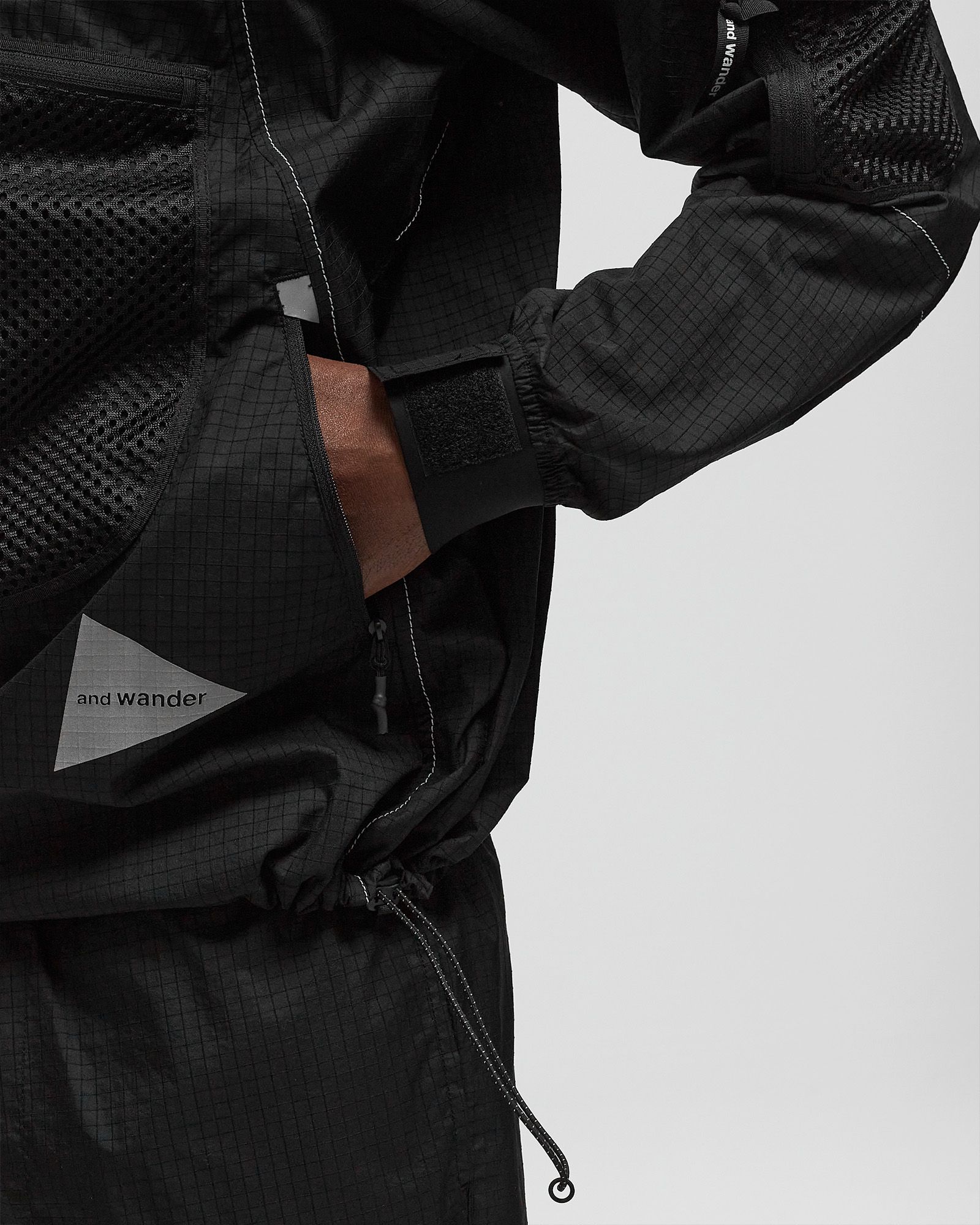 BREATH RIP PULLOVER JACKET