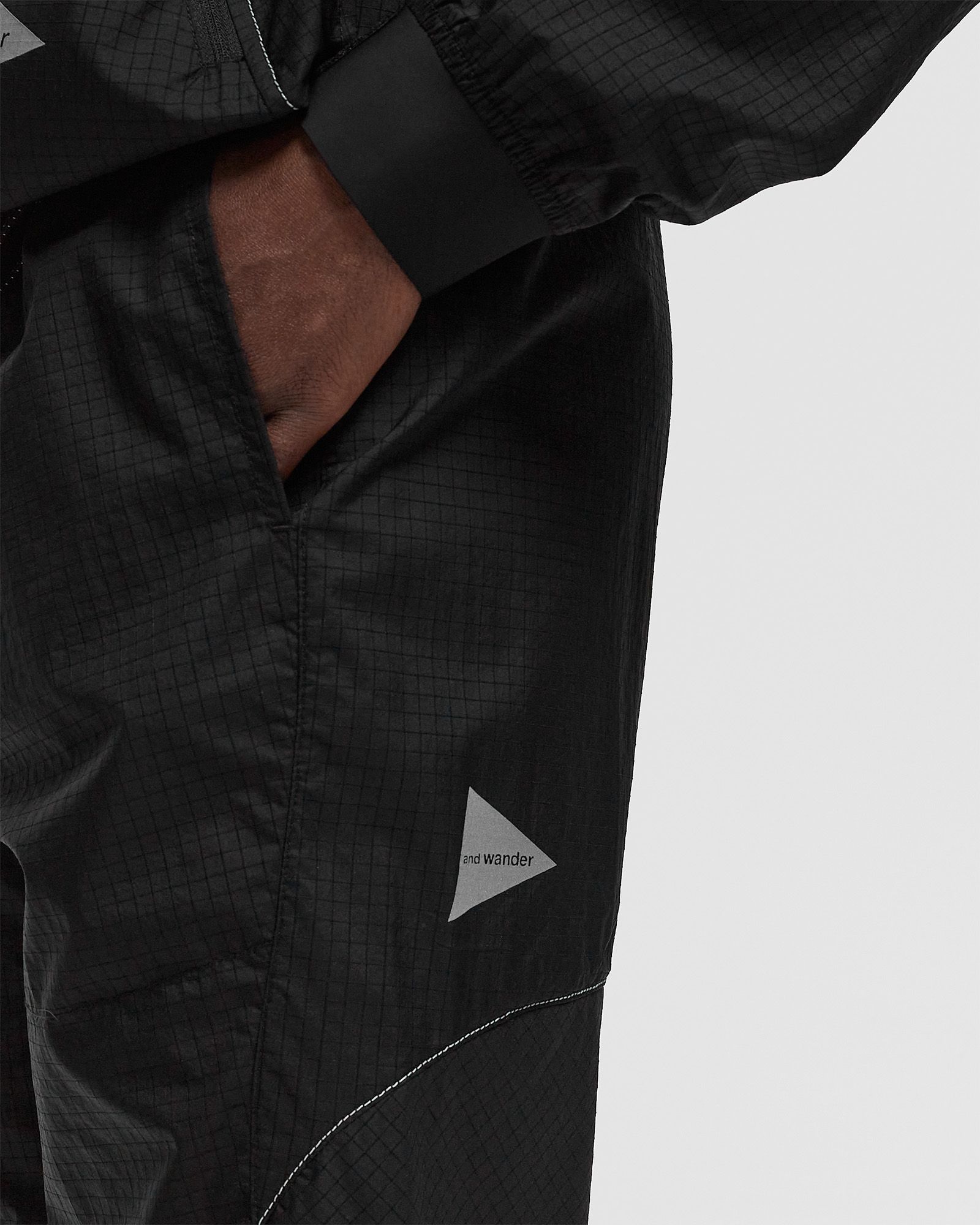 BREATH RIP LIGHT PANTS