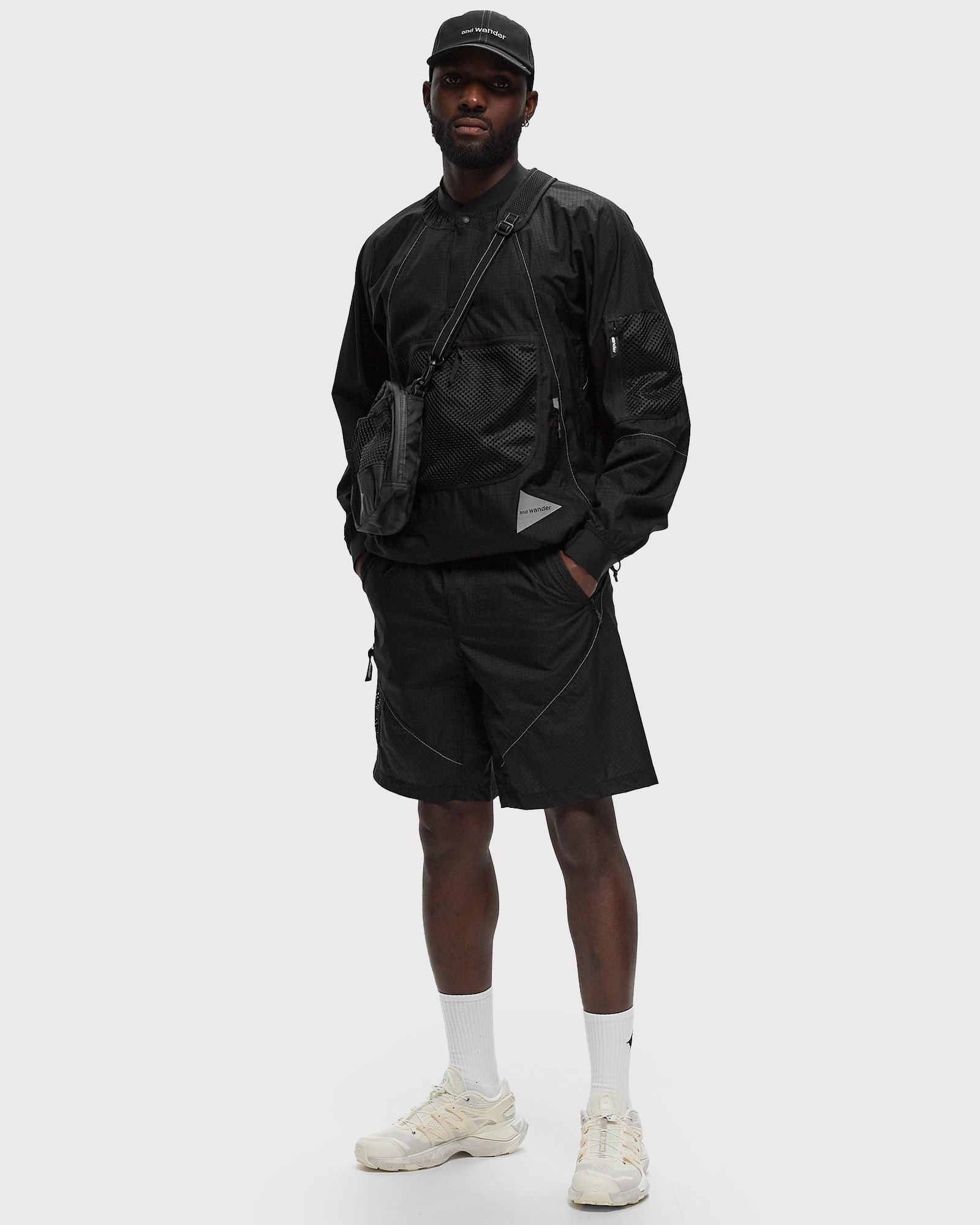 BREATH RIP SHORT PANTS