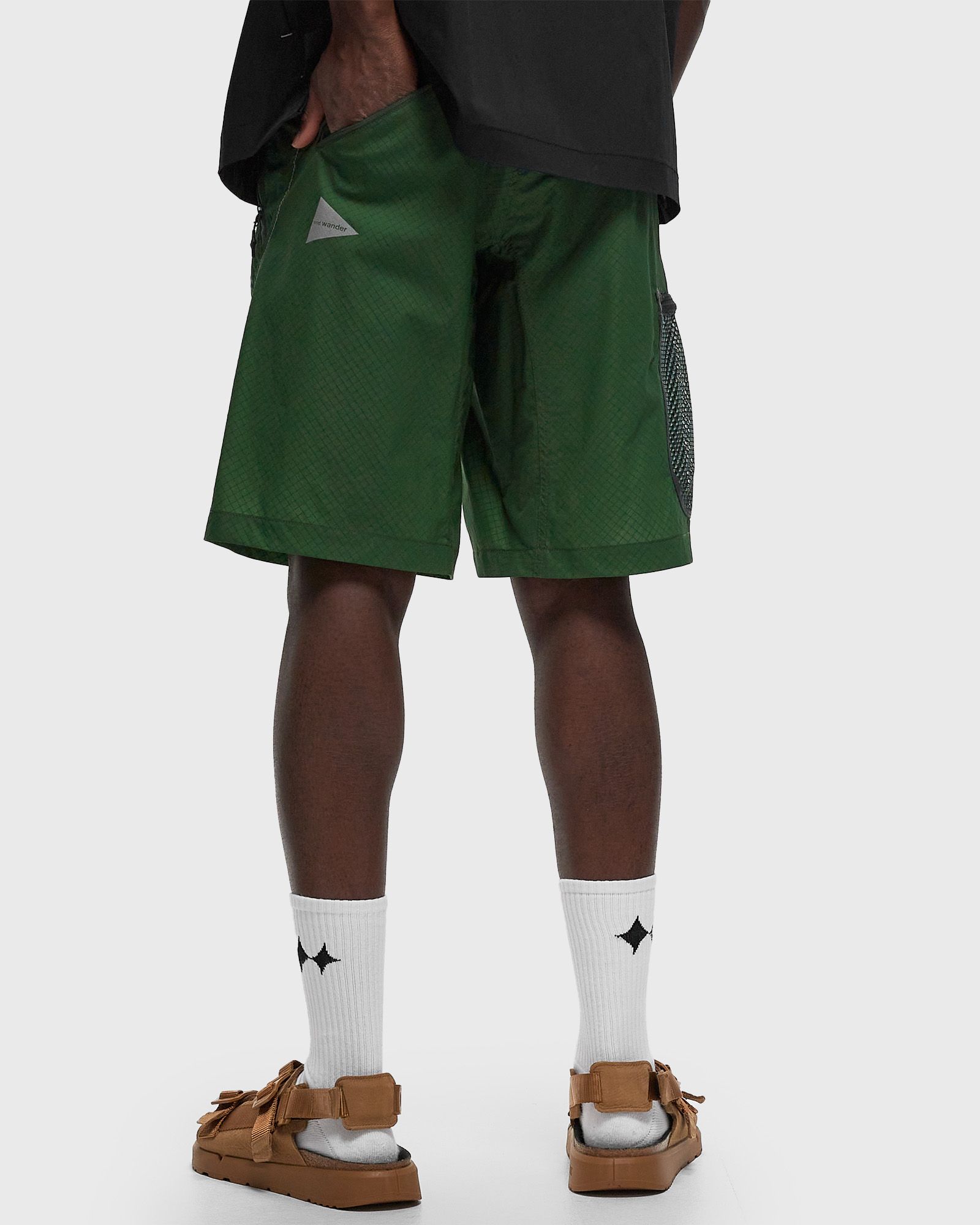 BREATH RIP SHORT PANTS