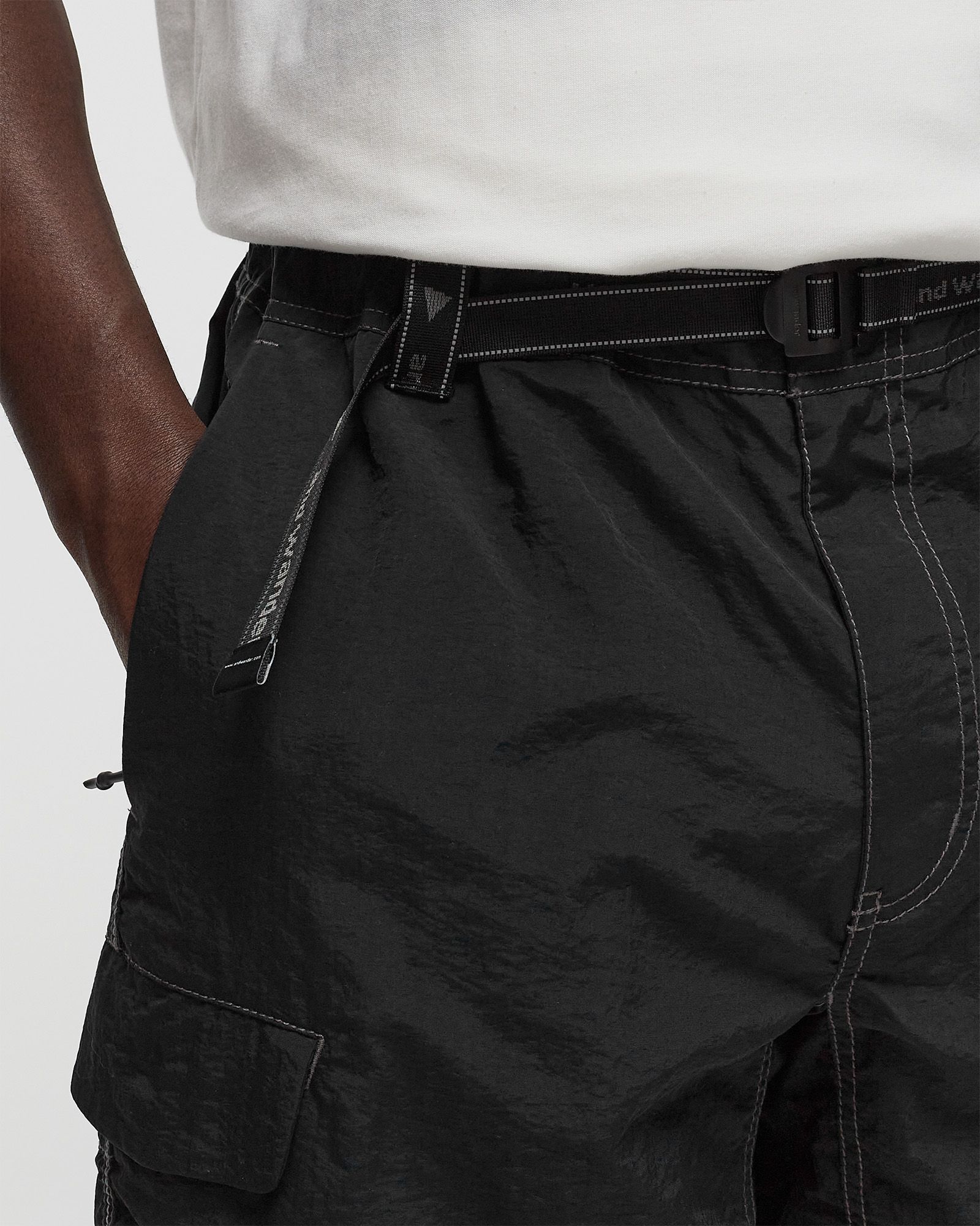 NY TAFFETA HIKER SHORT PANTS