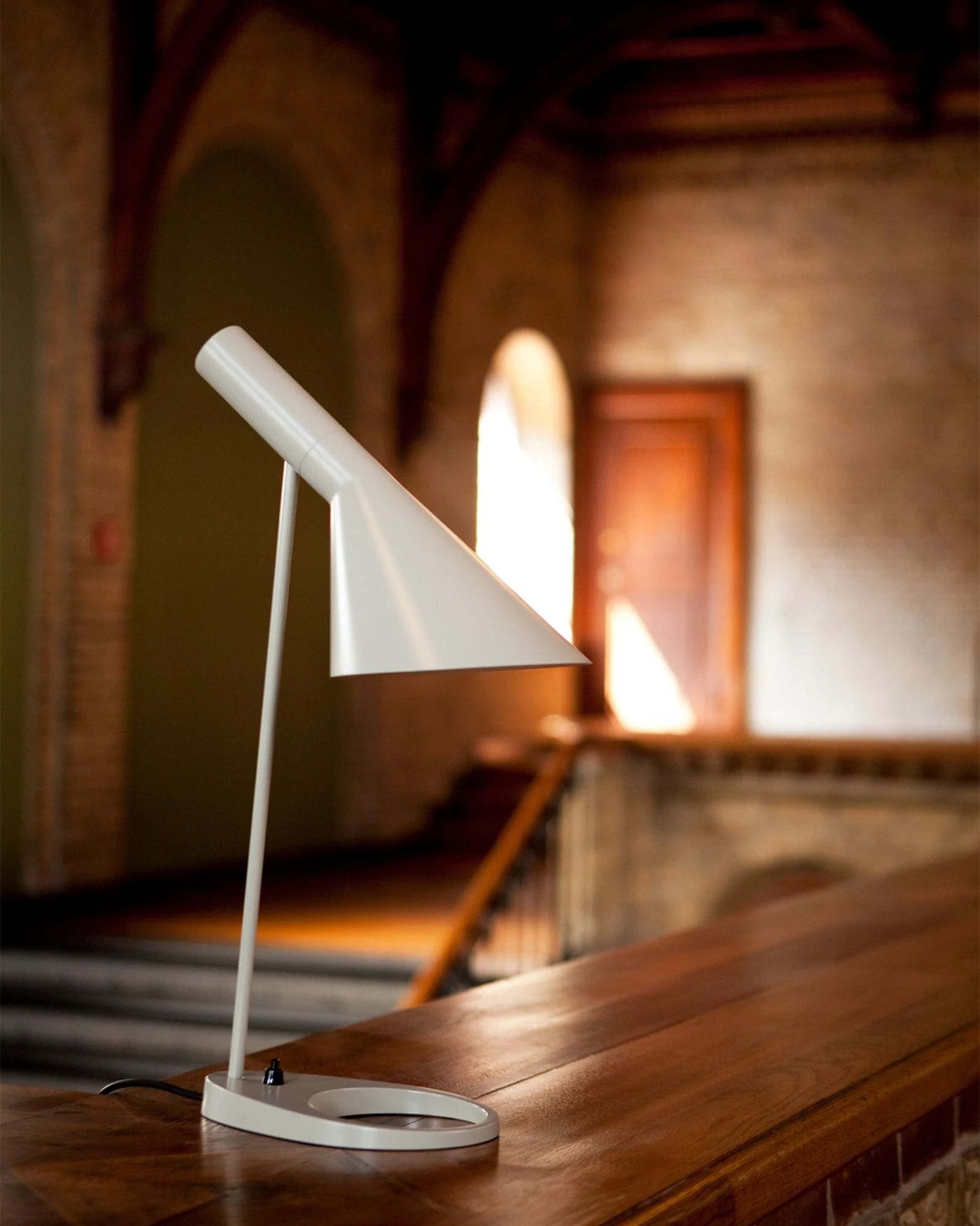 AJ Mini Table Lamp - Universal Plug