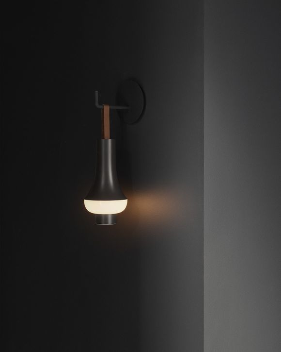 Tomoshi Portable - Universal Plug