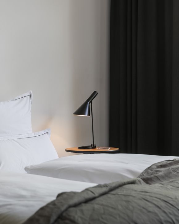 AJ MINI TABLE 20W E14 - EU PLUG