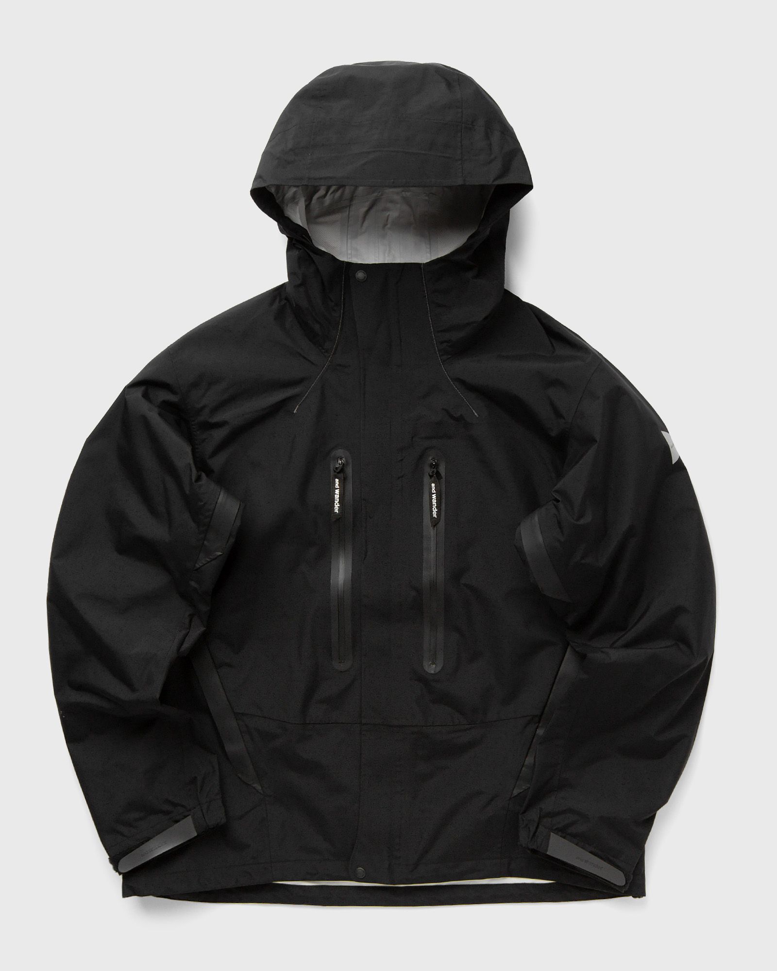 And Wander 2 2.5L hiker rain jacket Black | BSTN Store