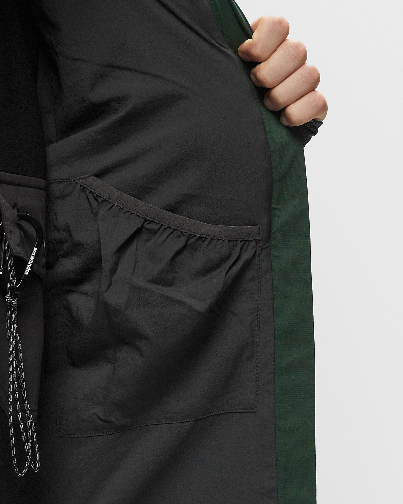 ✴︎and wander ✴︎ alpha AIR T Lサイズ alpha AIR vest | and wander（アンドワンダー） ｜【公式】通販