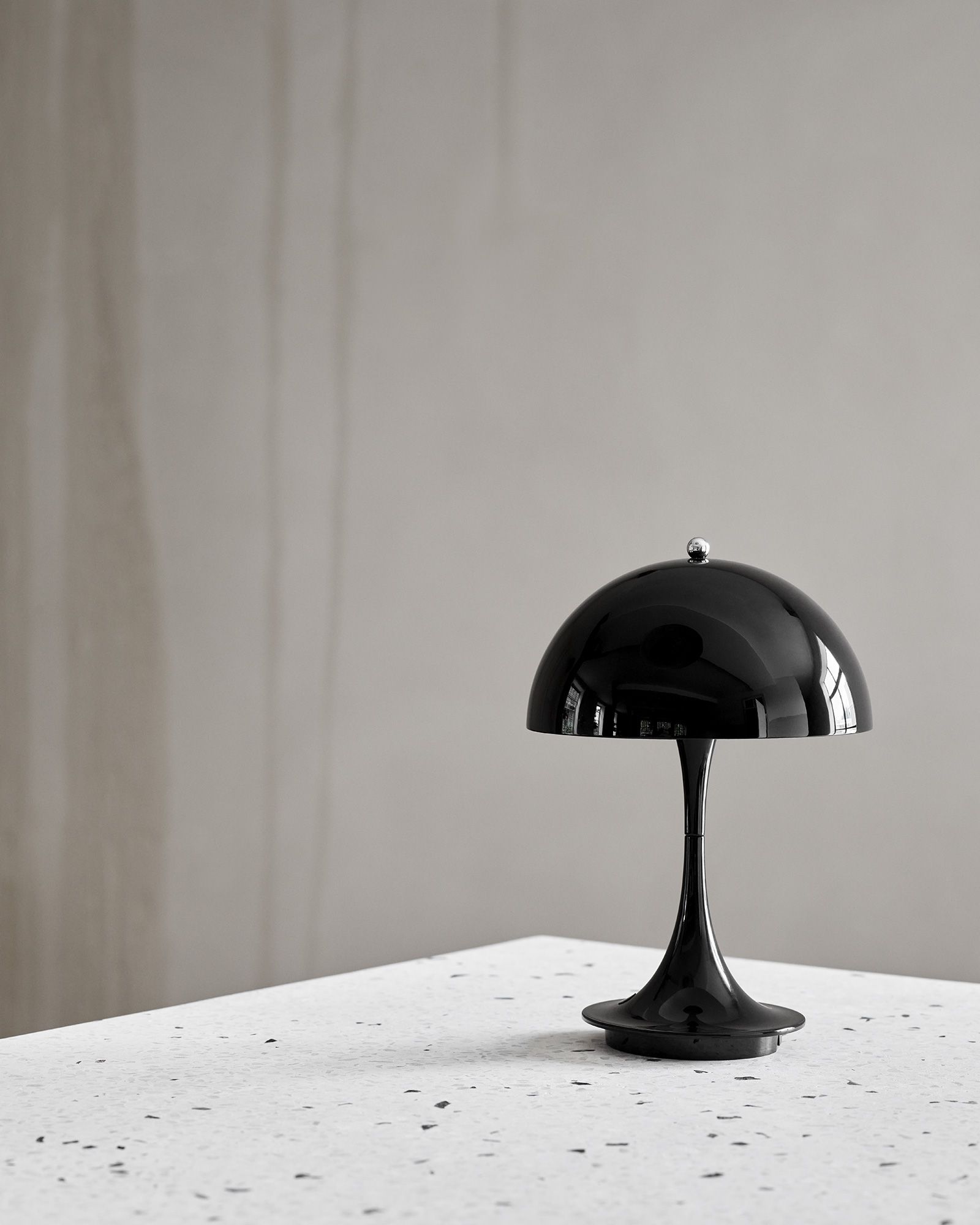 Panthella 160 Portable Lamp - Universal Plug