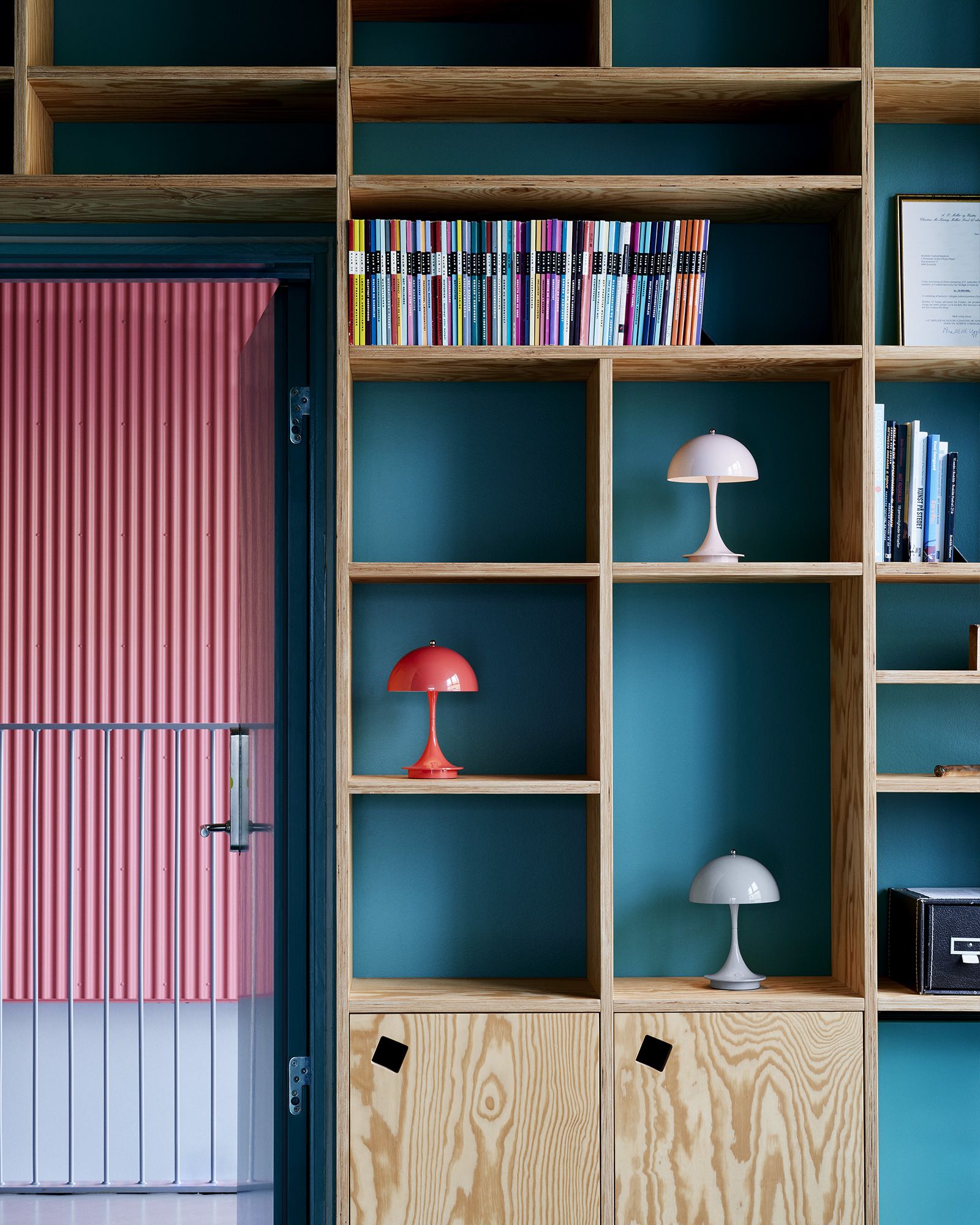 Panthella 160 Portable Lamp - Universal Plug