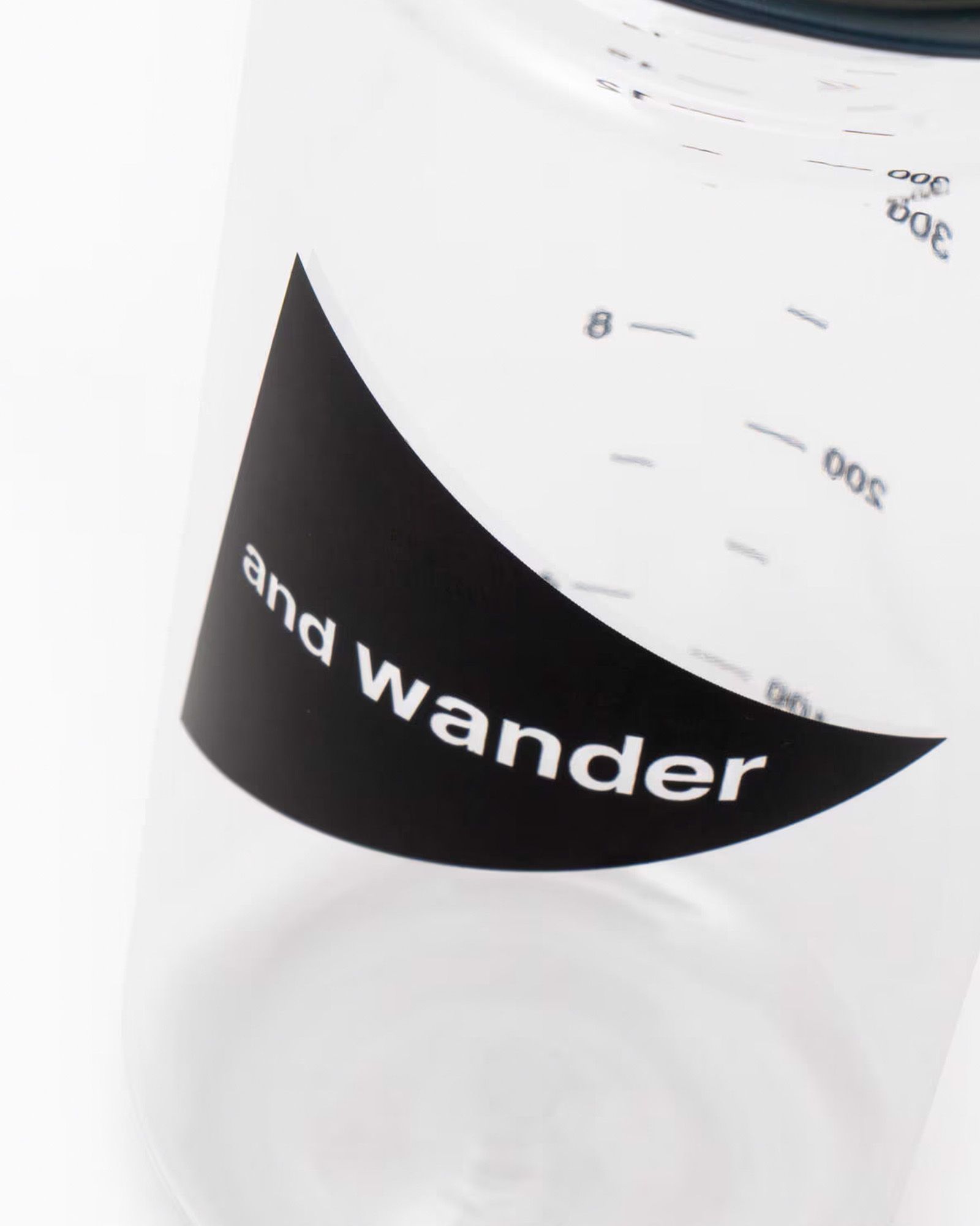 AND WANDER LOGO BOTTLE 500