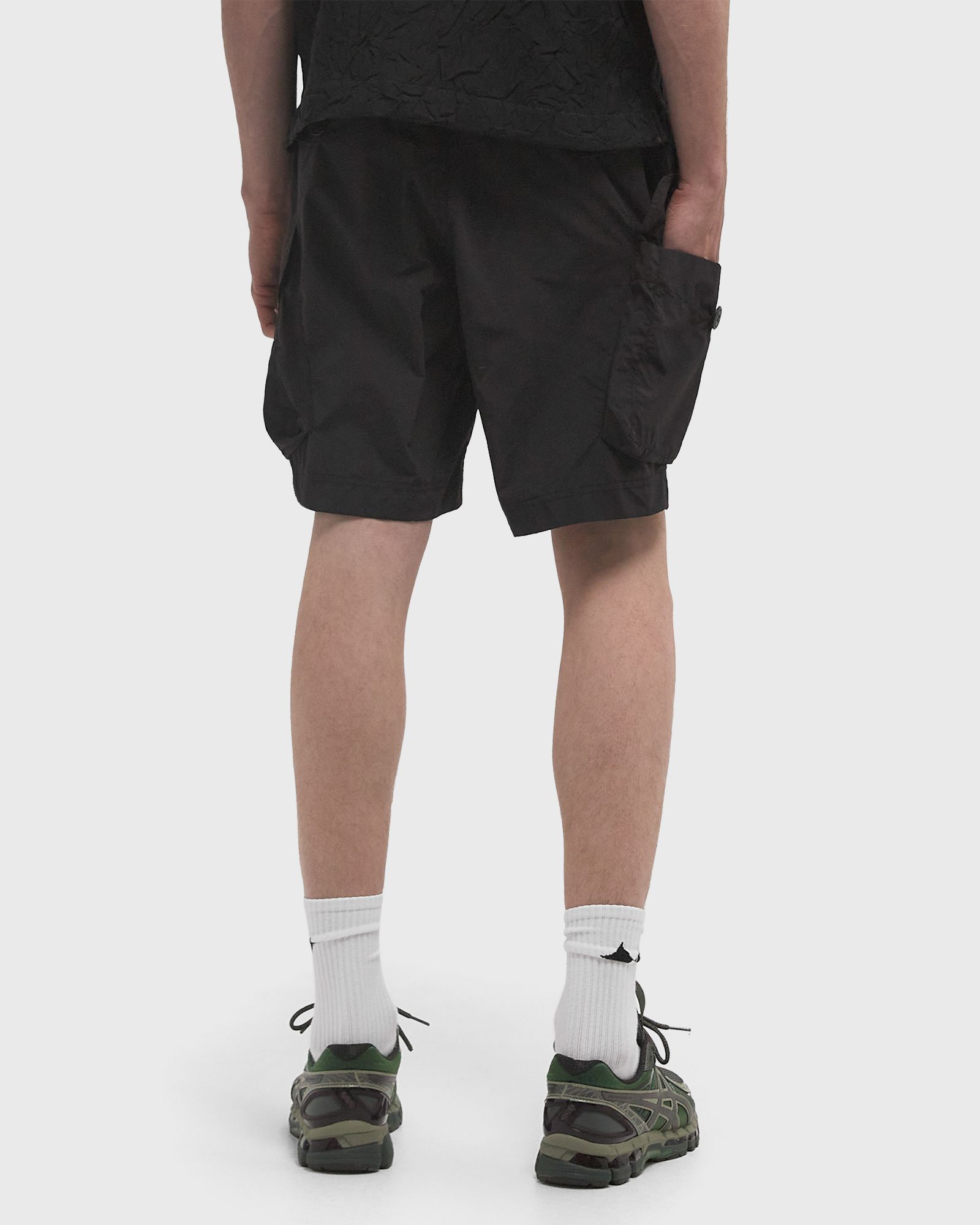 OVERSIZED CARGO SHORTS