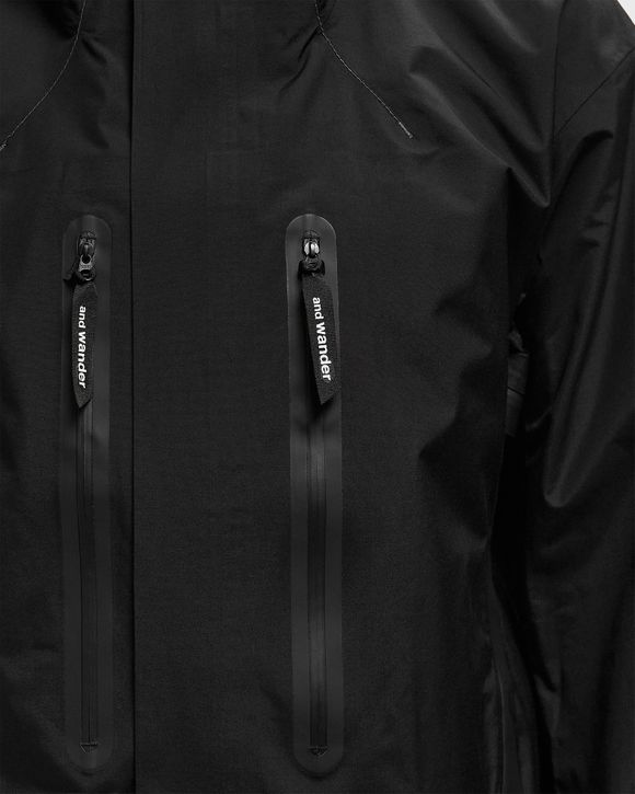 2.5L hiker rain jacket