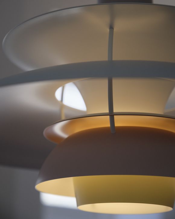 PH 5 Pastels Oyster - Universal Plug