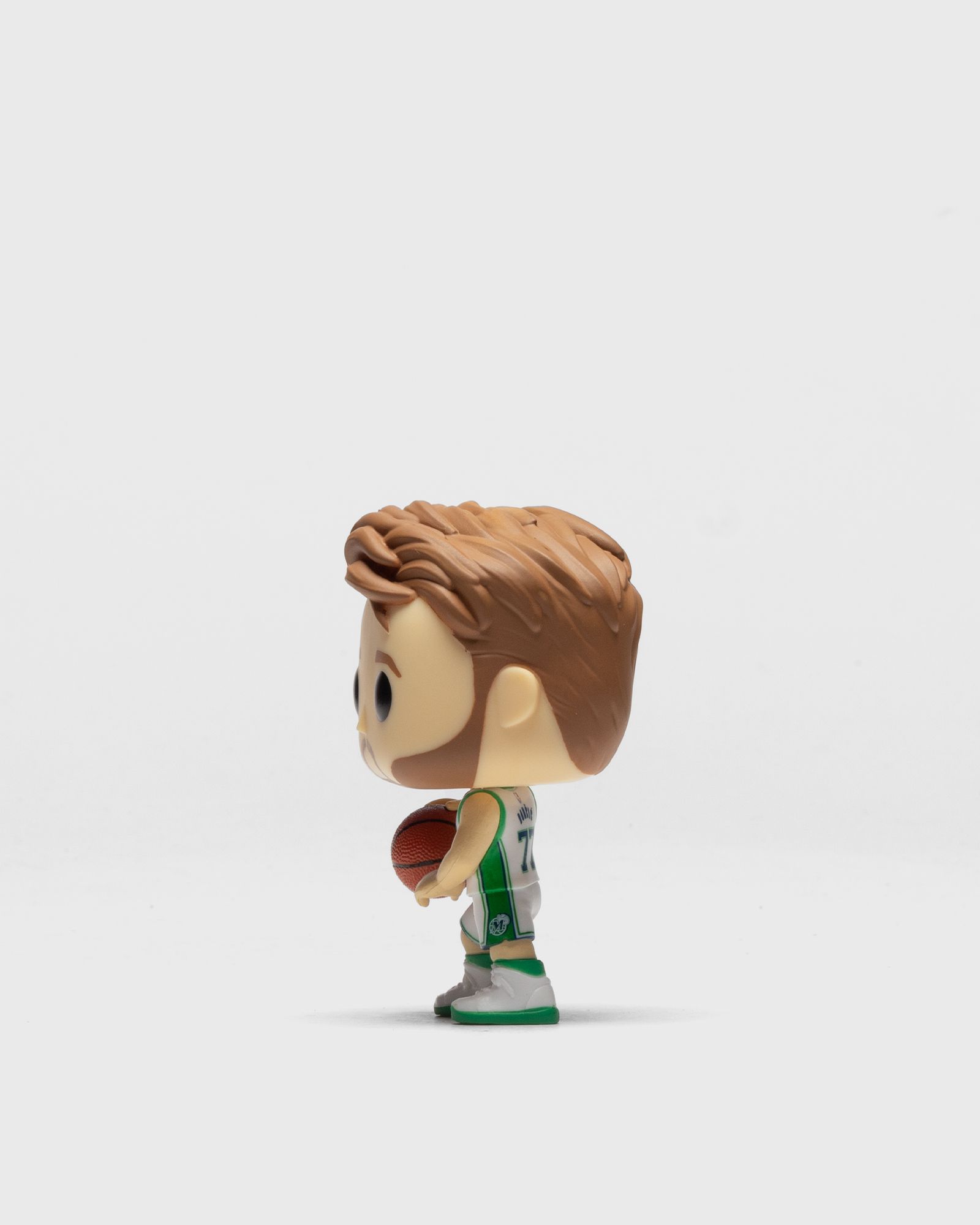 Luka Dončić 77 Dallas Mavericks