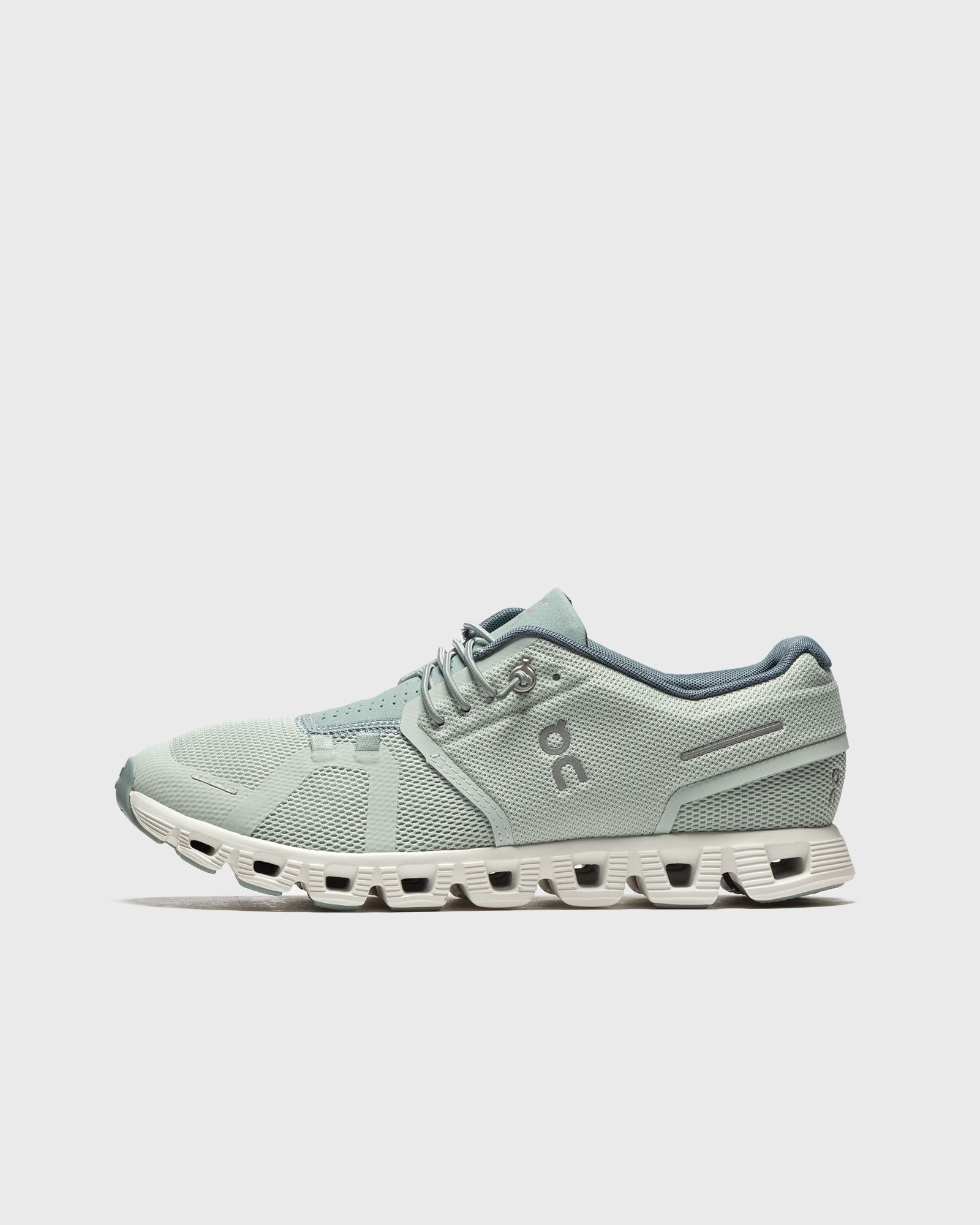 WMNS Cloud 5