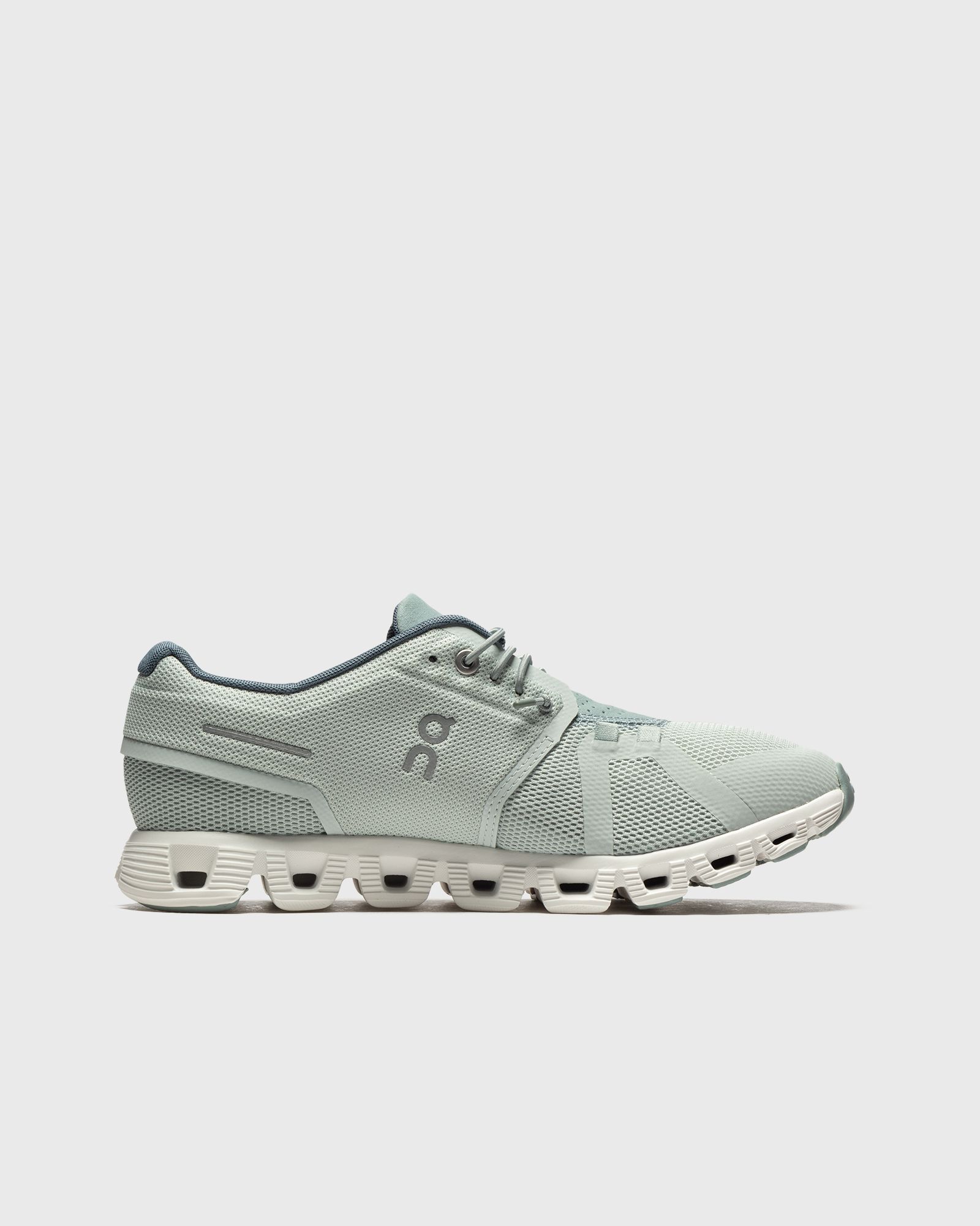 WMNS Cloud 5