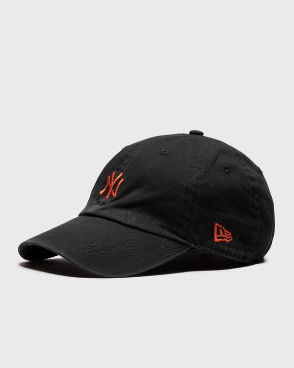 Yankees cap small hot sale logo