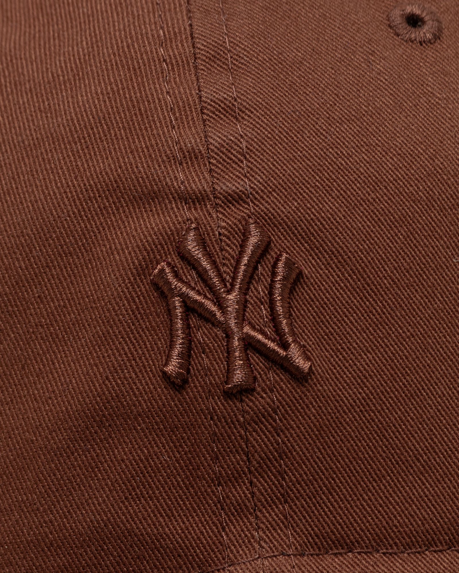 MINI LOGO 9TWENTY NEW YORK YANKEES