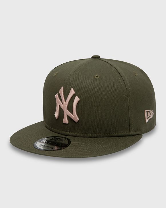 New Era Side Patch 9FIFTY New York Yankees Men Caps Brown in Size:S/M