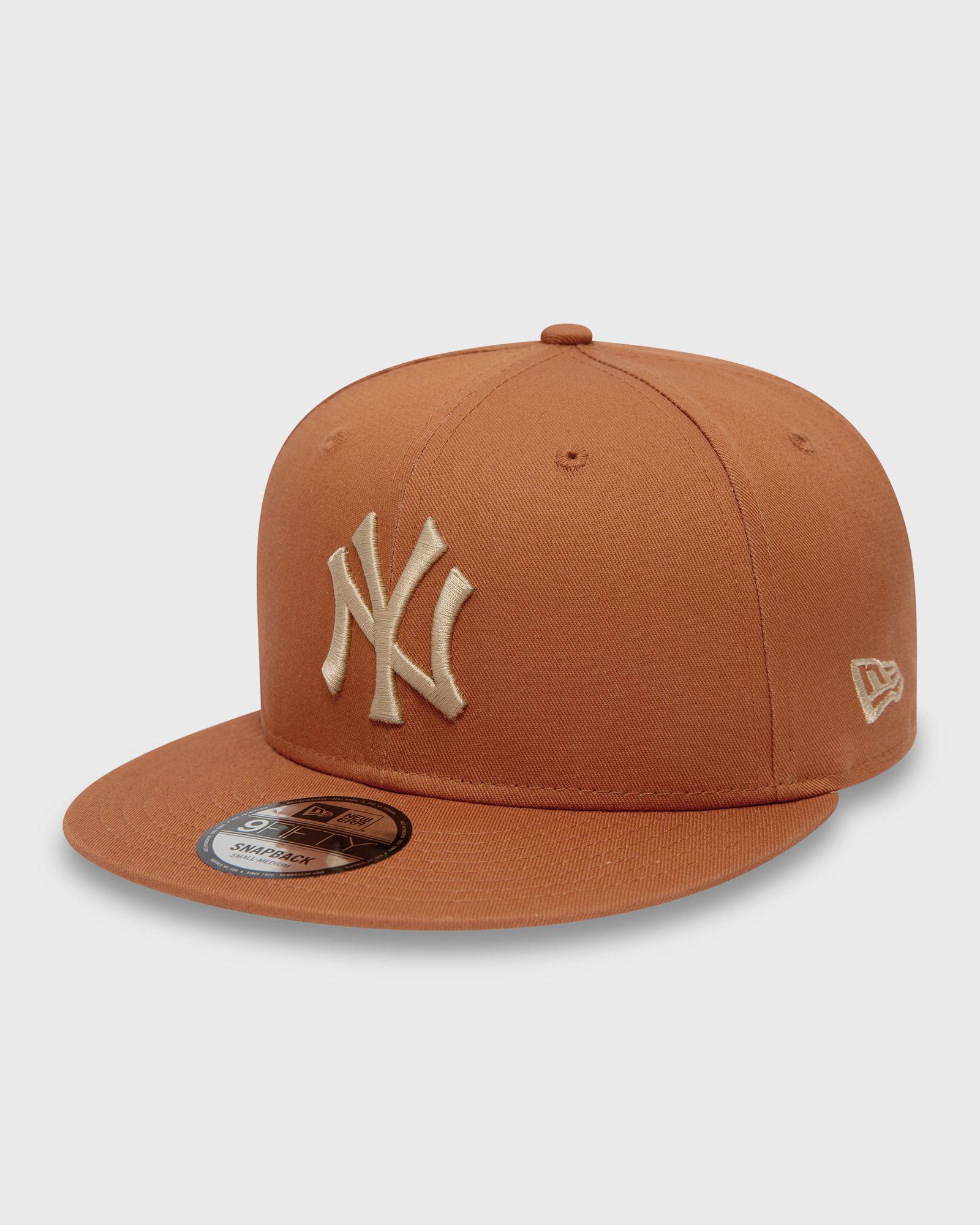 New Era - side patch 9fifty new york yankees men caps brown in größe:s/m
