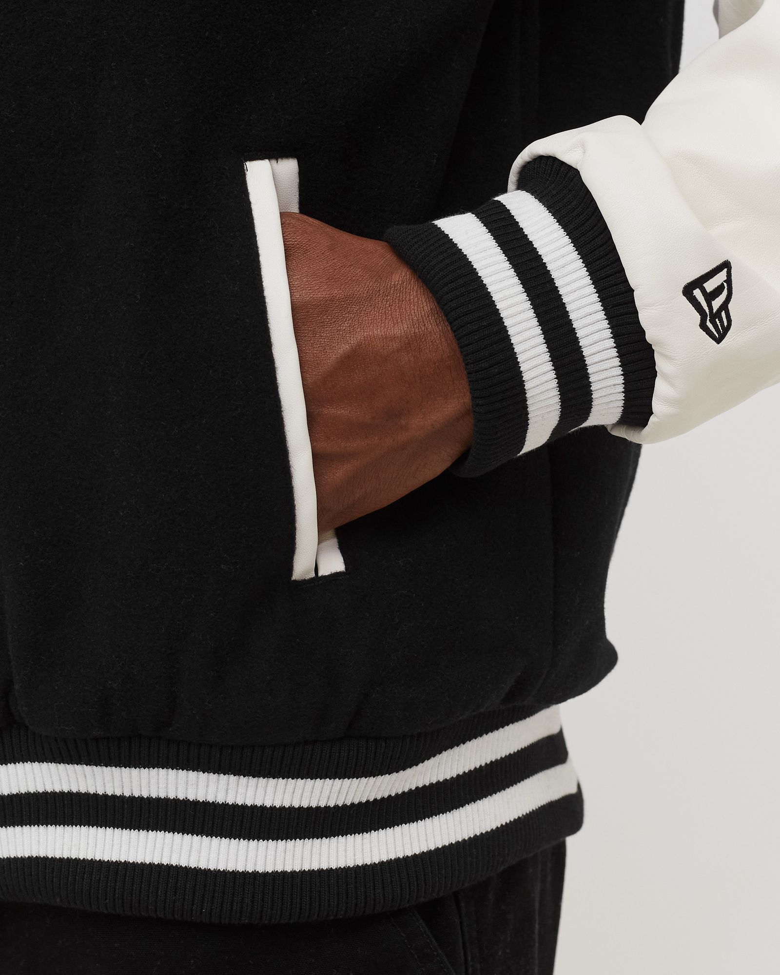 MLB WORDMARK VARSITY JACKET CHICAGO WHITE SOX