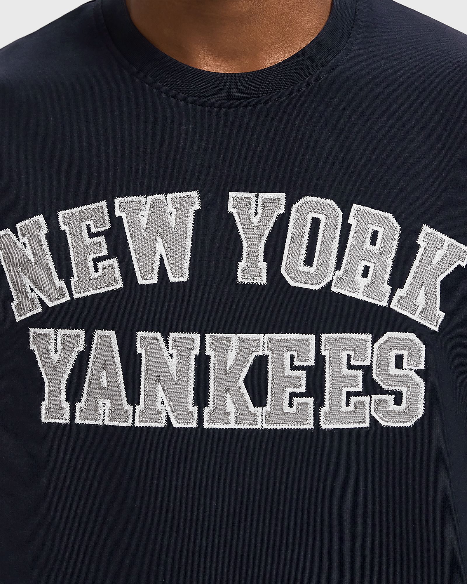 LOGOSLCT CRWSWT2254 NEW YORK YANKEES