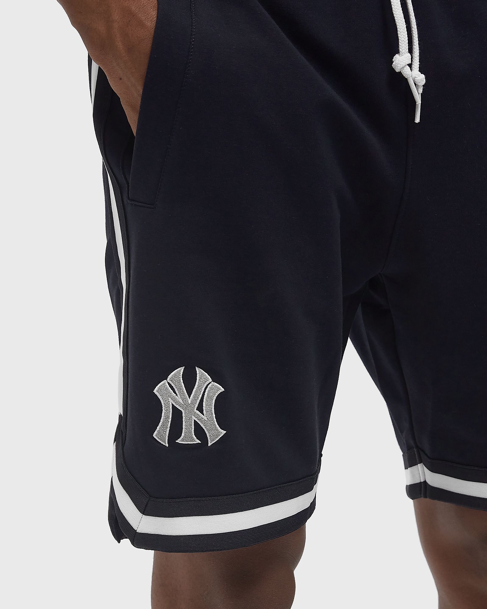 SPTCLAS SSTEE2398 NEW YORK YANKEES