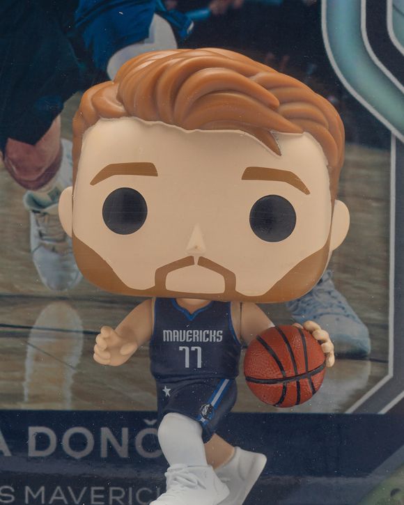 Trading Cards - Luka Doncic
