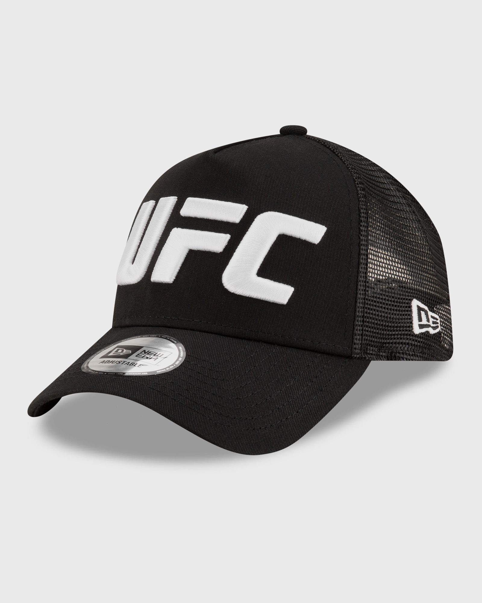 CORE EF TRUCKER UFC ULTIMATE FIGHTING