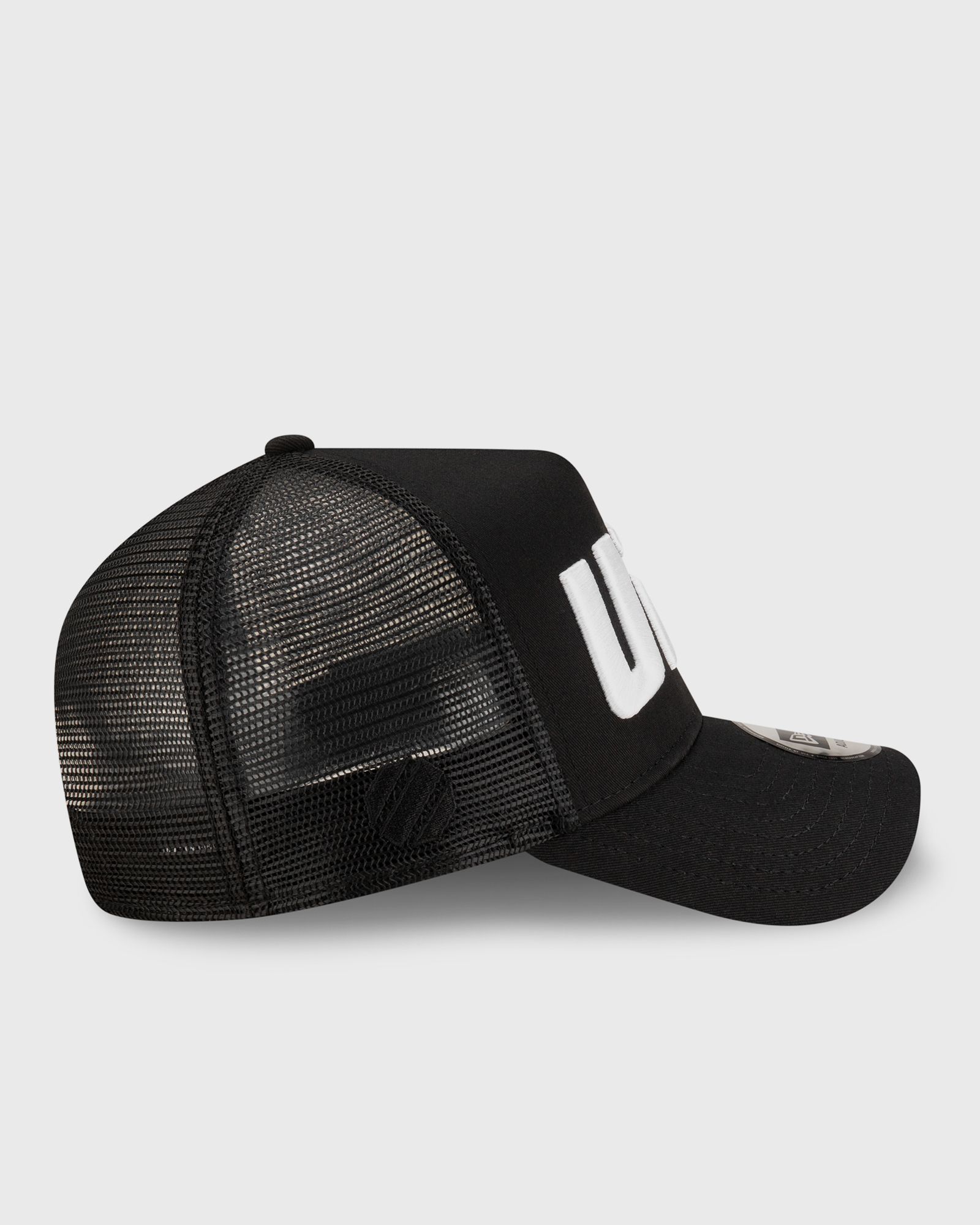 CORE EF TRUCKER UFC ULTIMATE FIGHTING