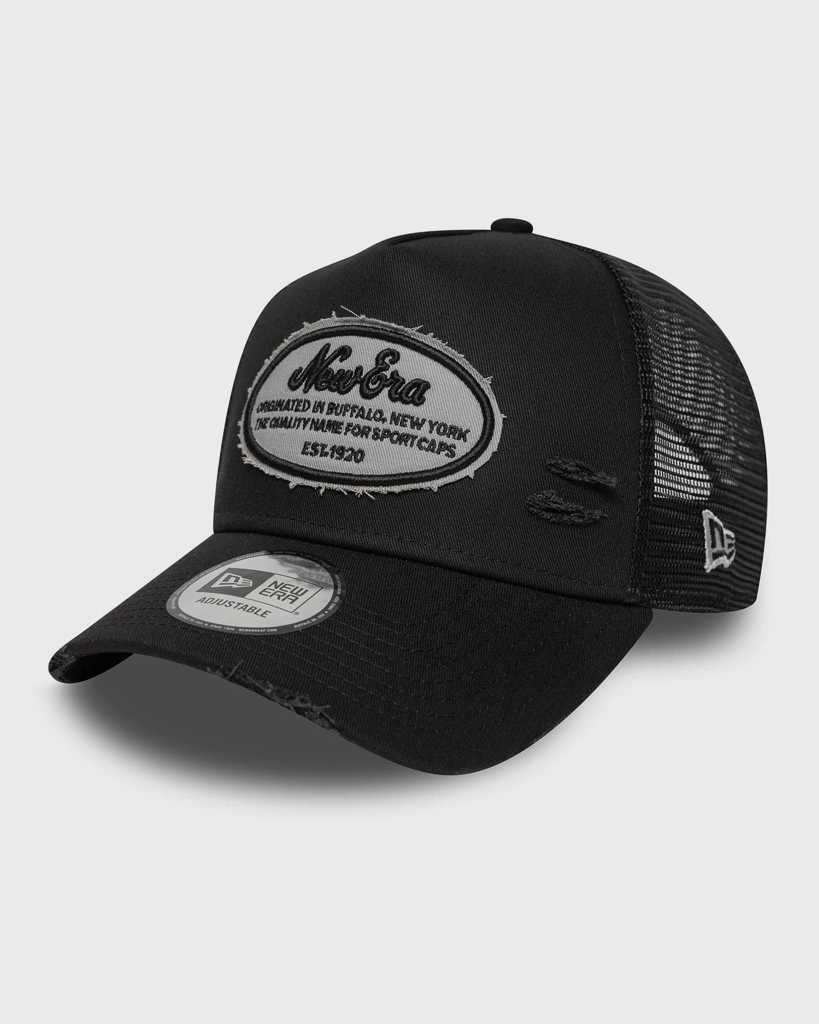 OVAL DISTRESS PATCH TRUCKER