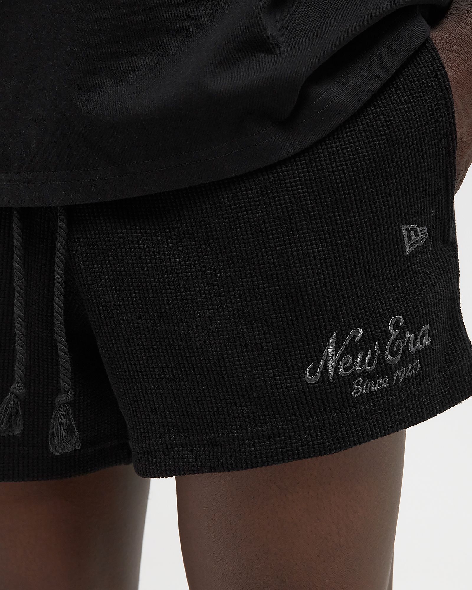 NE WAFFLE SHORT