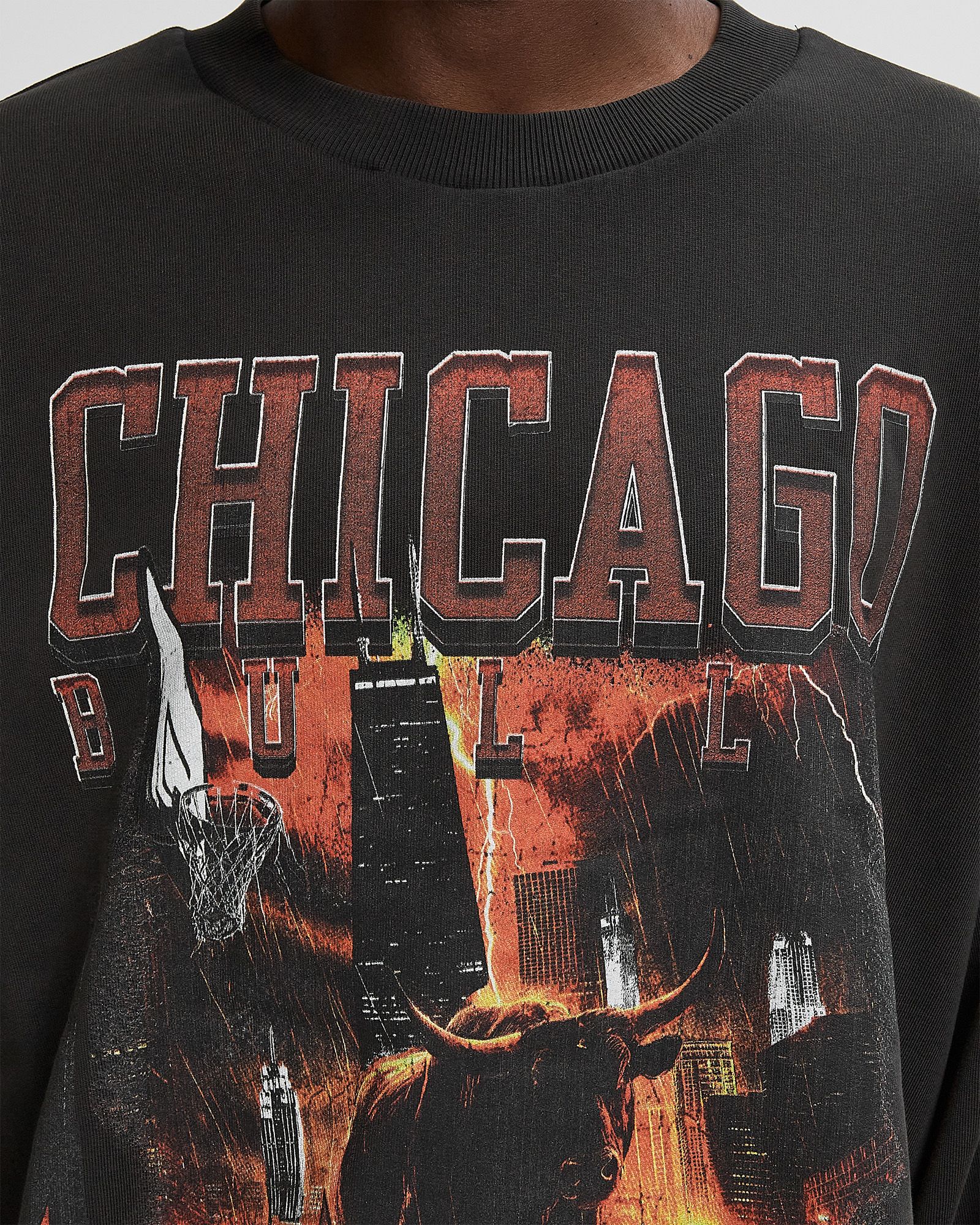NBA WASHED GRPHC OS CREW HOODIE CHICAGO BULLS