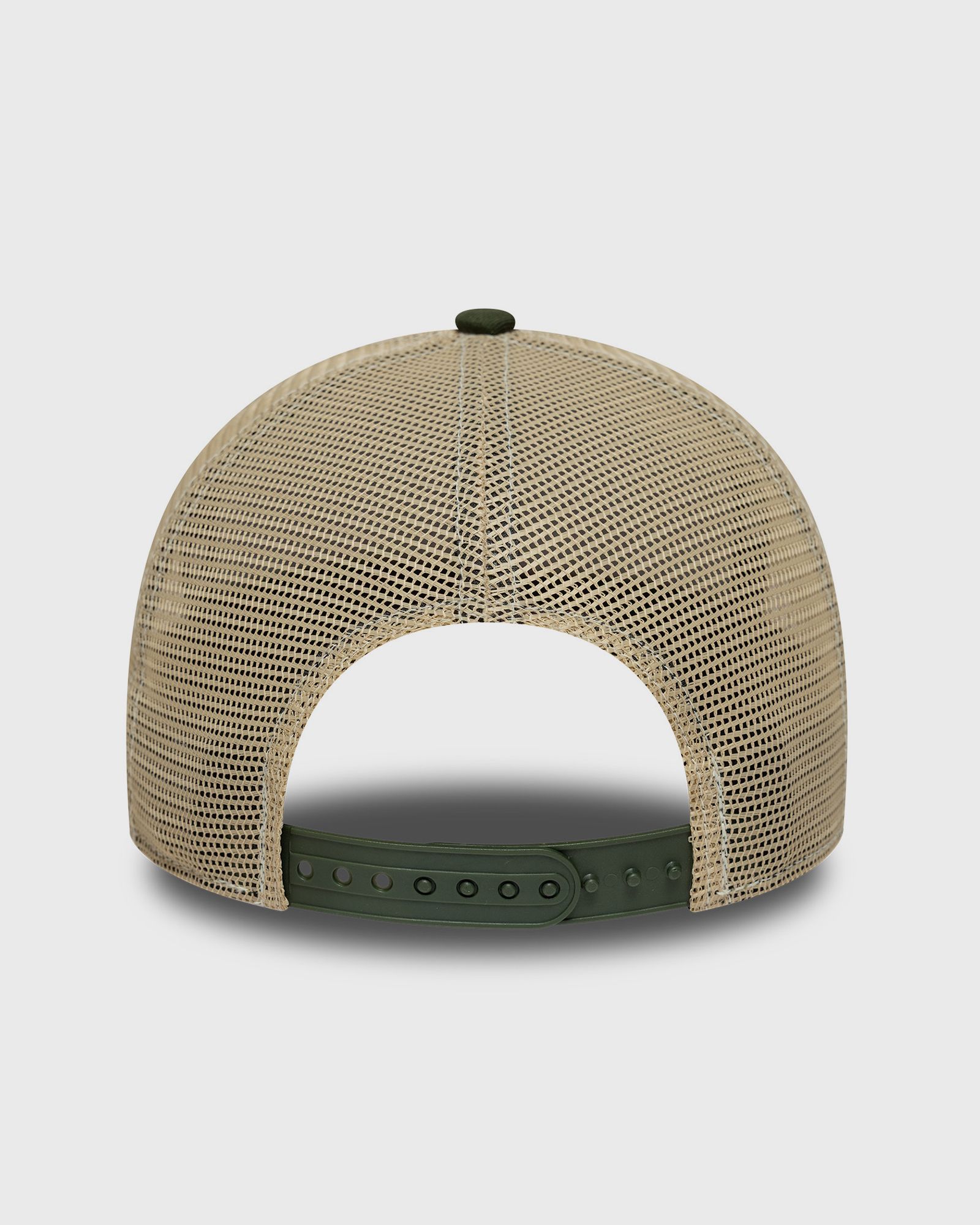 ANIMAL PATCH TRUCKER