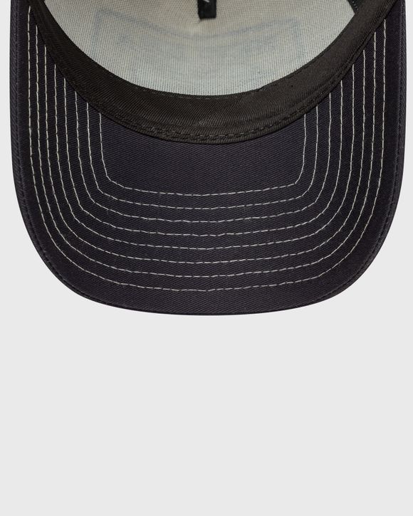 ANIMAL PATCH TRUCKER