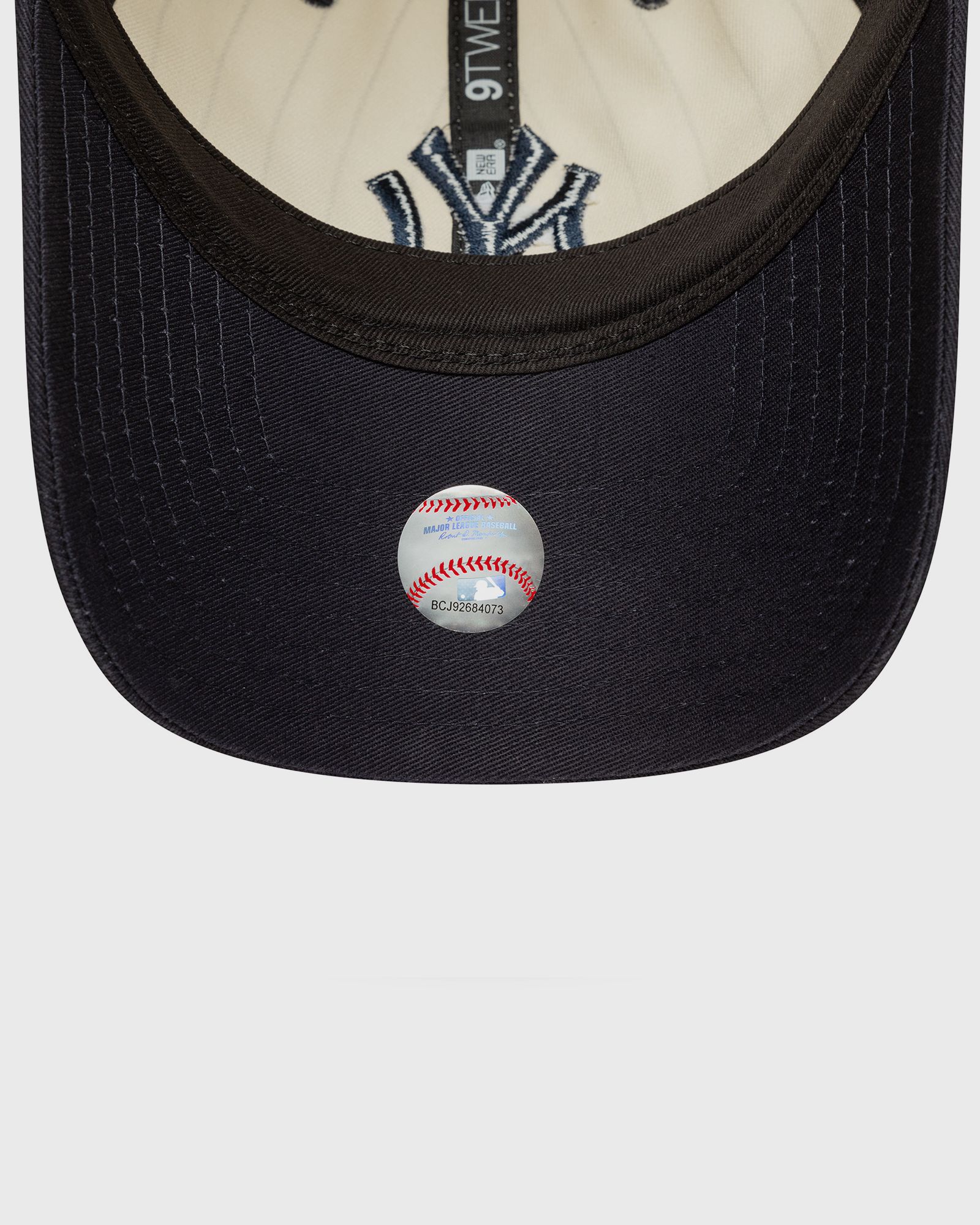 PINSTRIPE 9TWENTY NEW YORK YANKEES
