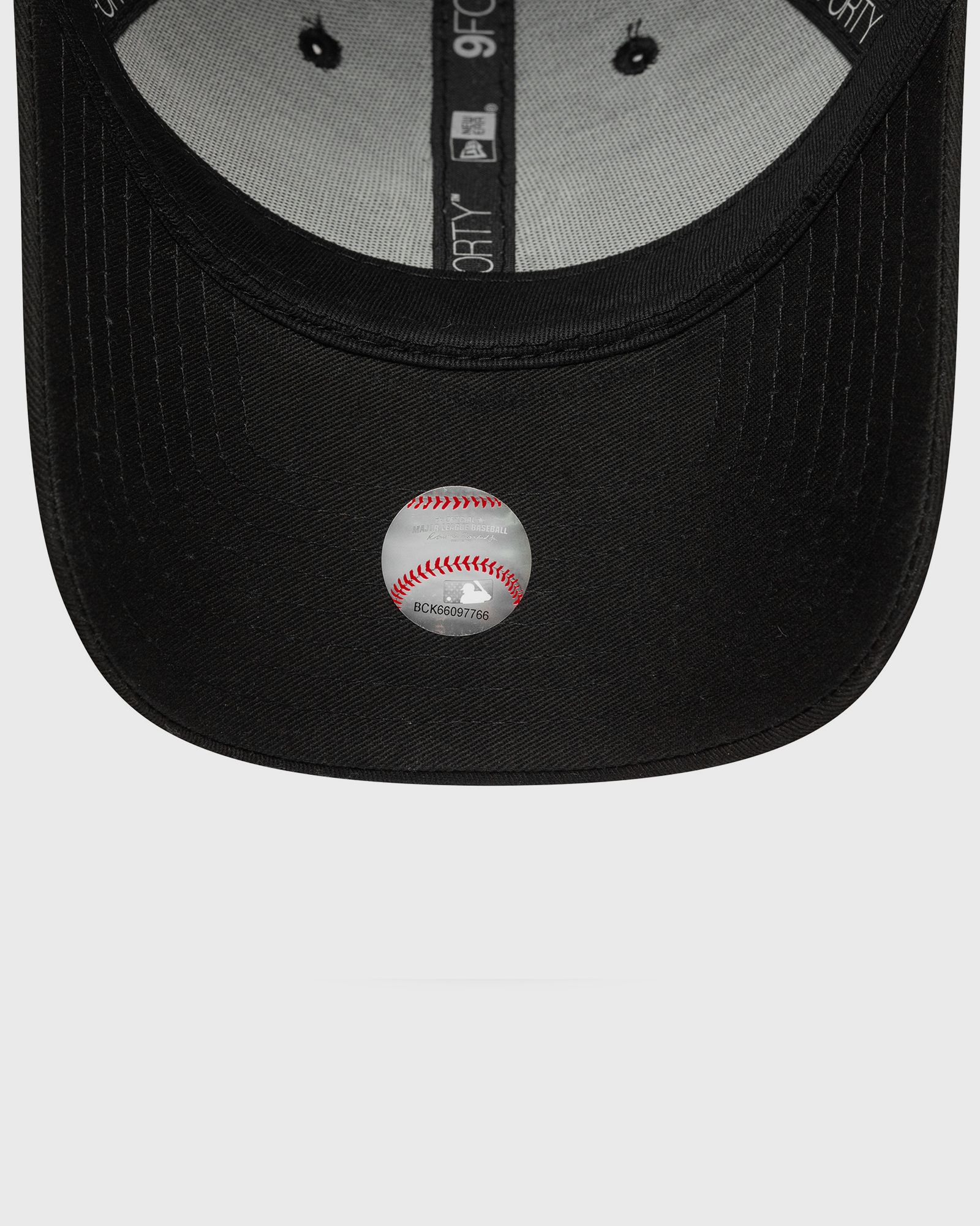 TEAM OUTLINE 9FORTY NEYYAN  BLKNOV